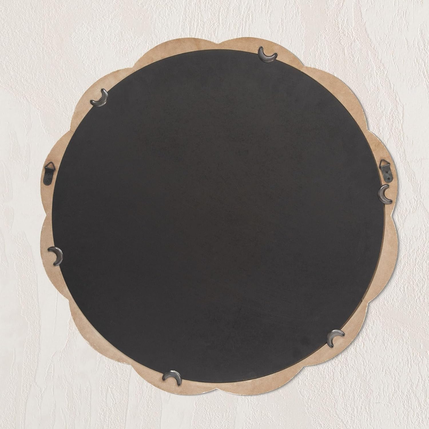 24 Inch Round Wall Mirror, Whitewashed Wooden Frame with Scalloped Edge & Beaded Trim, Decorative Farmhouse Boho Mirror for Bedroom, Bathroom, Living Room, Entryway