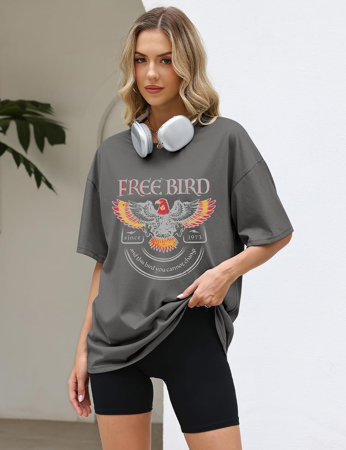 LOMON Oversized Graphic T Shirts for Women Short Sleeve Crewneck Summer Tops Loose Casual Basic Tees