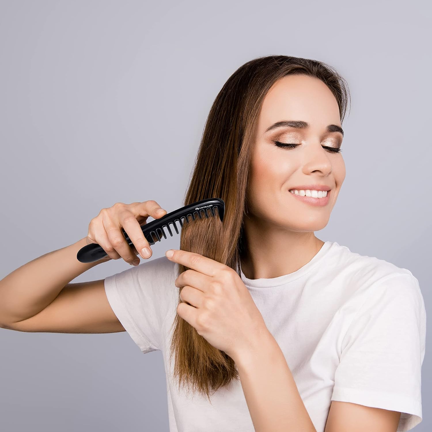 HYOUJIN Wide Tooth Comb Curly Hair Detangling Hair Brush Small Portable Paddle Hair Comb Care Handgrip Comb For All Hair Styling (Fuchsia Rose) : Beauty & Personal Care