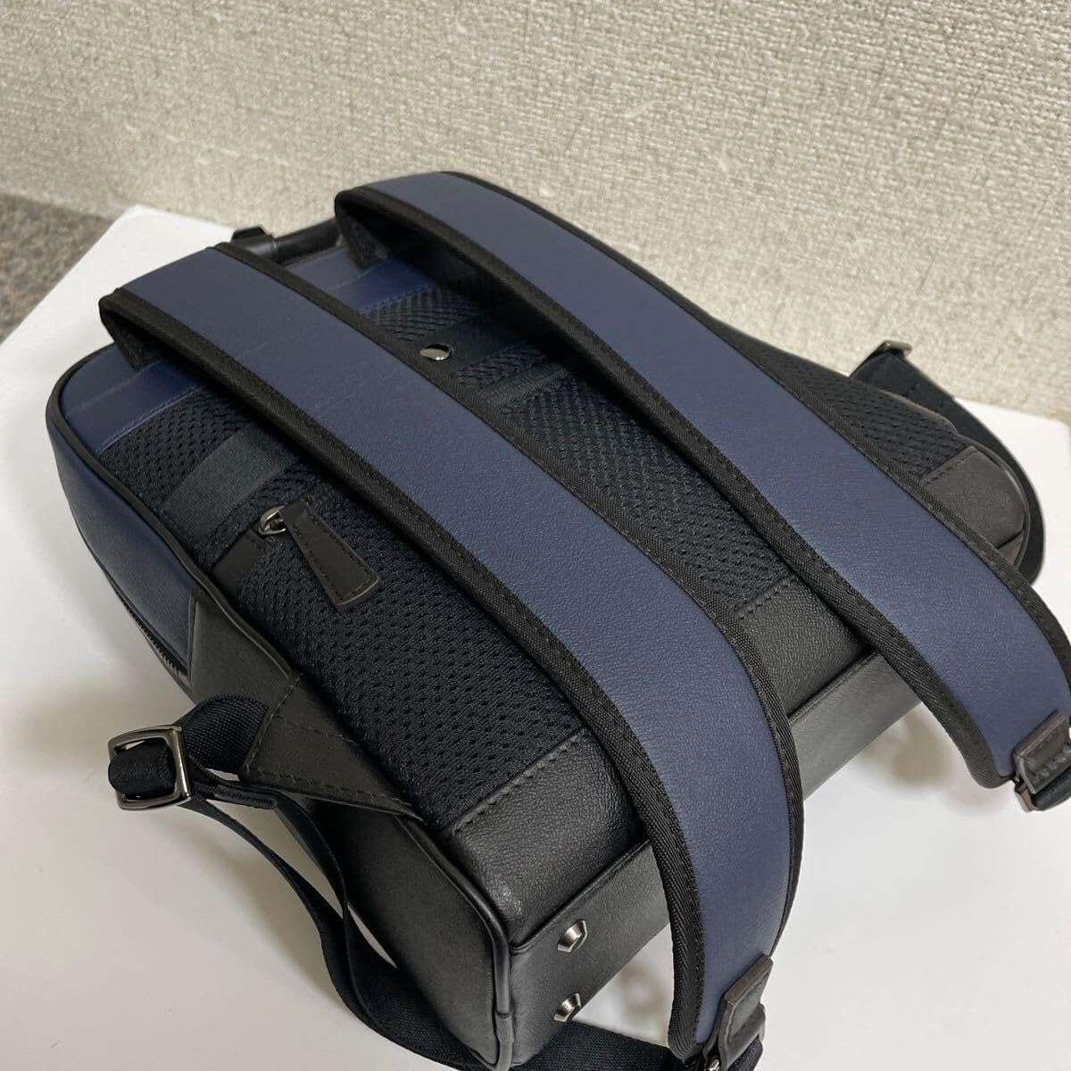フジタカ レザー リュック バッグ 646752 クロ 定価47300円 Amazon.co.jp: FUJITAKA フジタカ 牛革レザー リュック バッグ