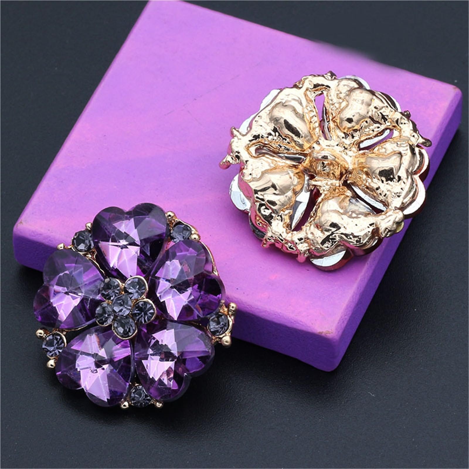 Strass à coudre, Faux boutons de perles en strass multicolores 30mm for manteau à col jupe(Purple)