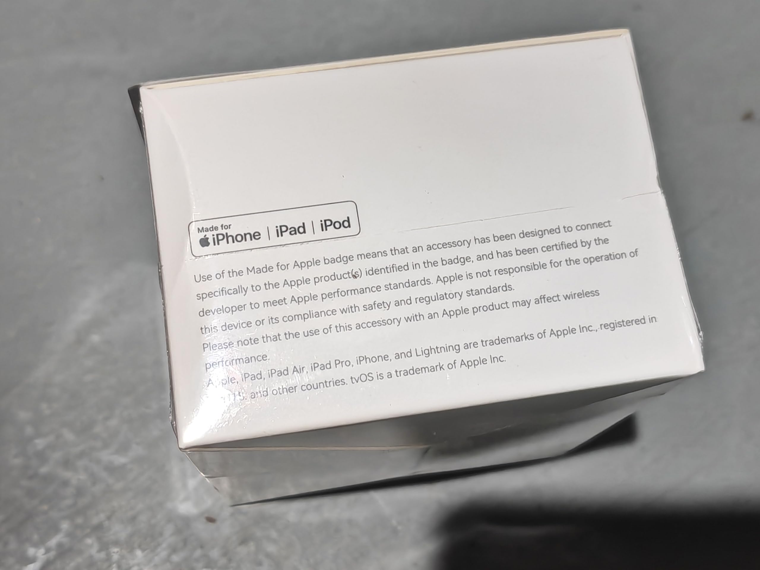 GODOX WES1 KIT2 – Drahtloses Lavalier-Mikrofon für iPhone, MFi-Zertifiziert, ENC-Rauschunterdrückung, professionelle Aufnahme mit 48 kHz/16 Bit, Reichweite 200 m, für YouTube/Interviews (WES1 KIT2)