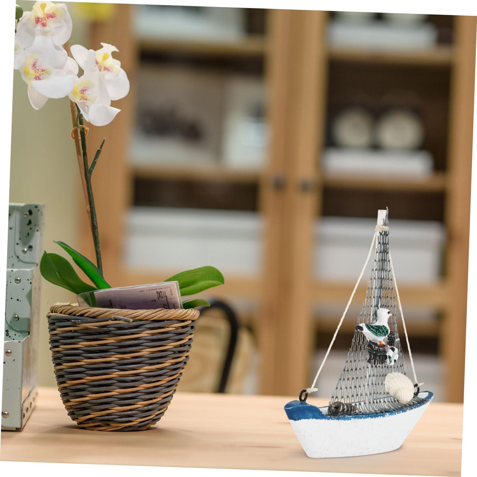 Mikikit 4 Pezzi Modellino Barchetta a Vela in Resina per Decorazione Marina Contemporanea e Artistica, Ornamento per Decorazioni da Festa a Tema Mare e Casa Stili multipli