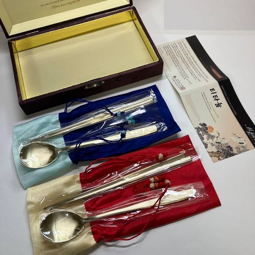 Amazon.co.jp: 韓国H-JIN夫婦箸スプーンセット : ホーム＆キッチン