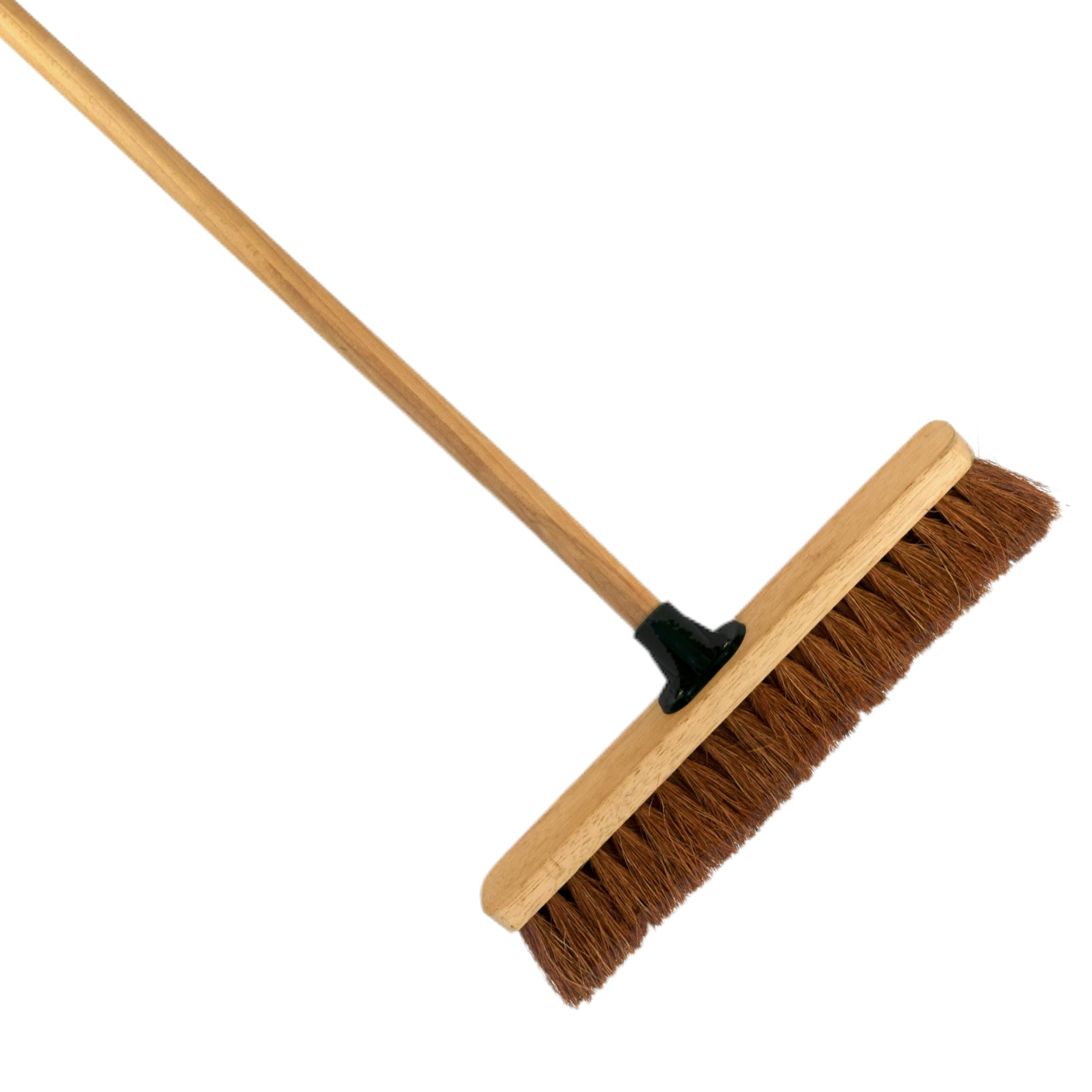 Soladirect Brown 18-Inch Wide Coco Broom With Wooden Handle - Soft Bristle Indoor Sweeping Broom For Home, Kitchen, Hardwood Floors - Natural Coconut Fibre Bristles - Eco-Friendly Floor Brush