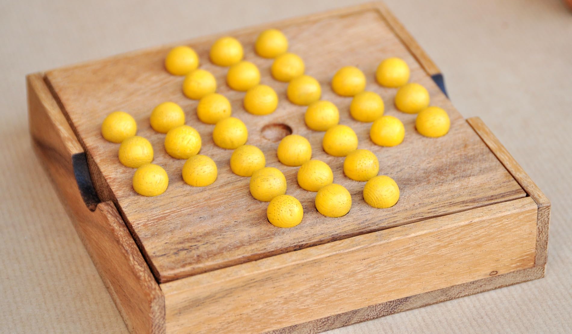 LOGICA GIOCHI Art. Solitario/Dama Cinese - Rompicapo in Legno Strategico-Matematico - 2 Giochi Strategici in 1 - Scatola Richiudibile - Serie Euclide
