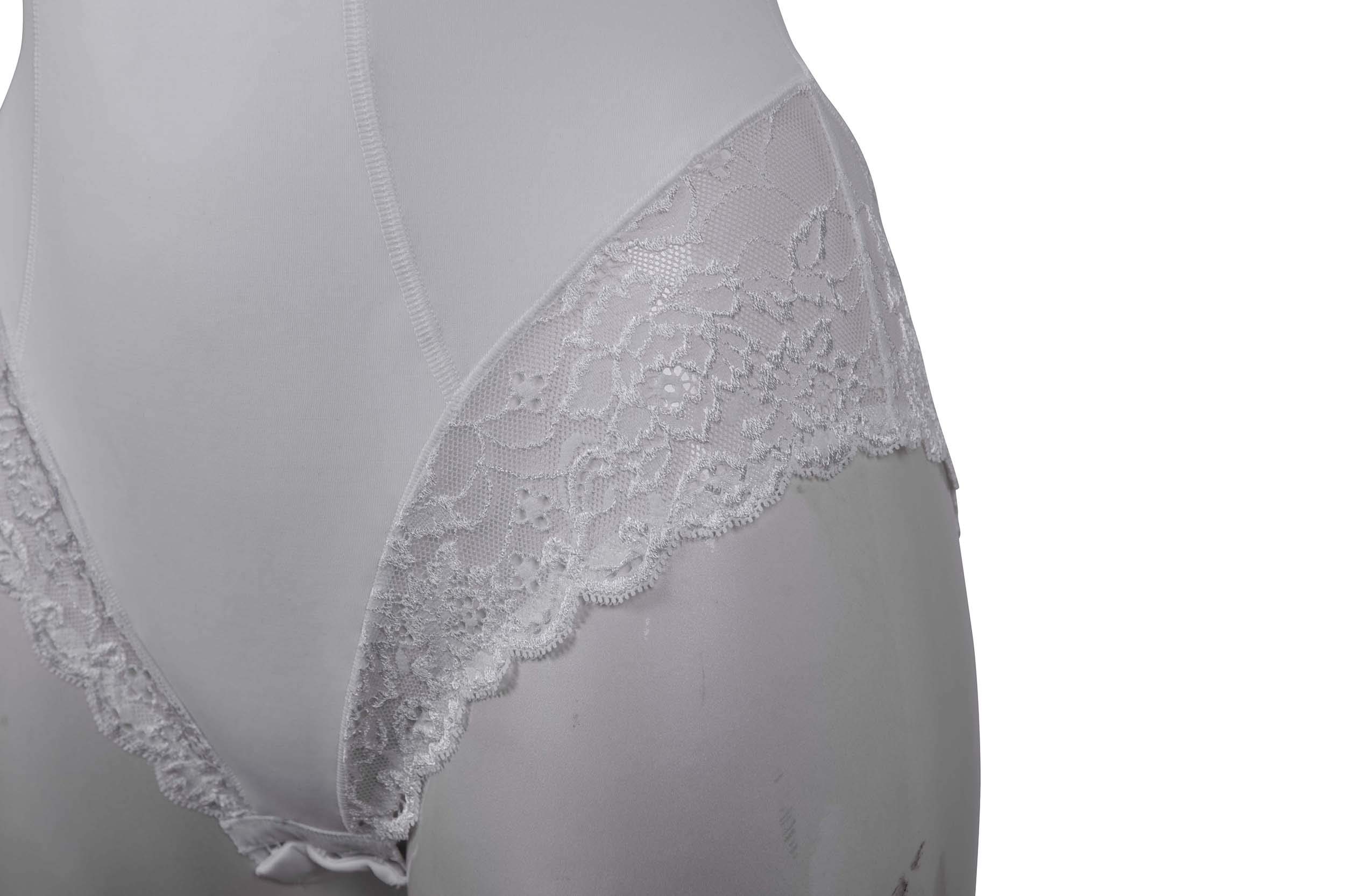 MyLady Body Contenitivo Modellante Senza Ferretto Coppa C | Body Shaper Snellente con Spalline larghe per Taglie Forti | Coppe Non Imbottite e Pannello Frontale Foderati in Cotone (Bianco, 4C)