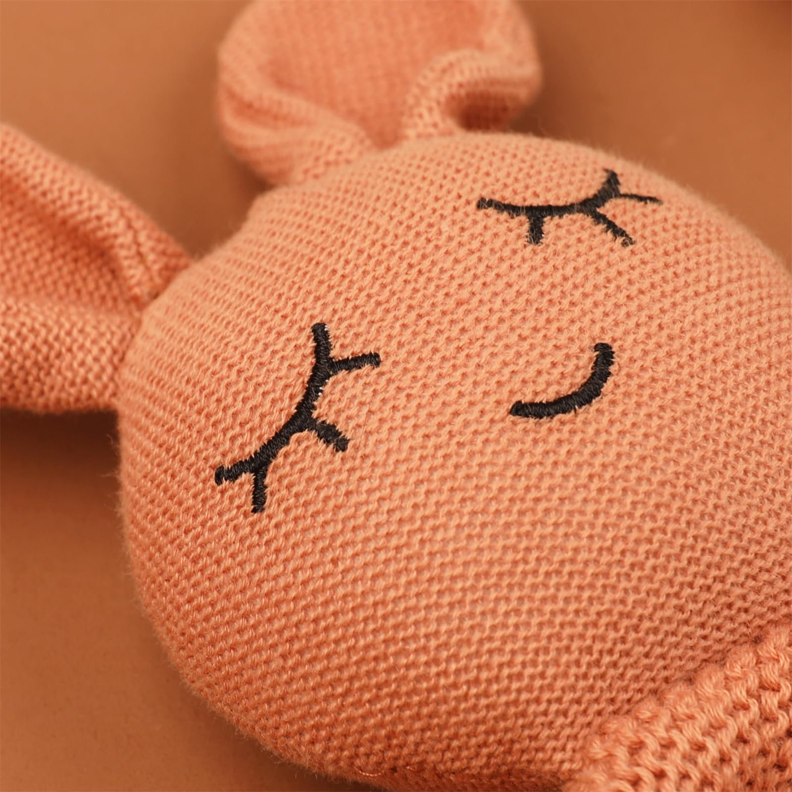 5-teiliges Baby-Set mit Baumwolldecke, beruhigendem Handtuch, Häkelspielzeug und Zubehör für Neugeborene