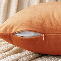 Vista 63 de EMEMA Paquete de 2 fundas de almohada de terciopelo, decorativas, cuadradas, suaves, sólidas, para sofá, dormitorio, silla o automóvil, 18 x 18 Gris