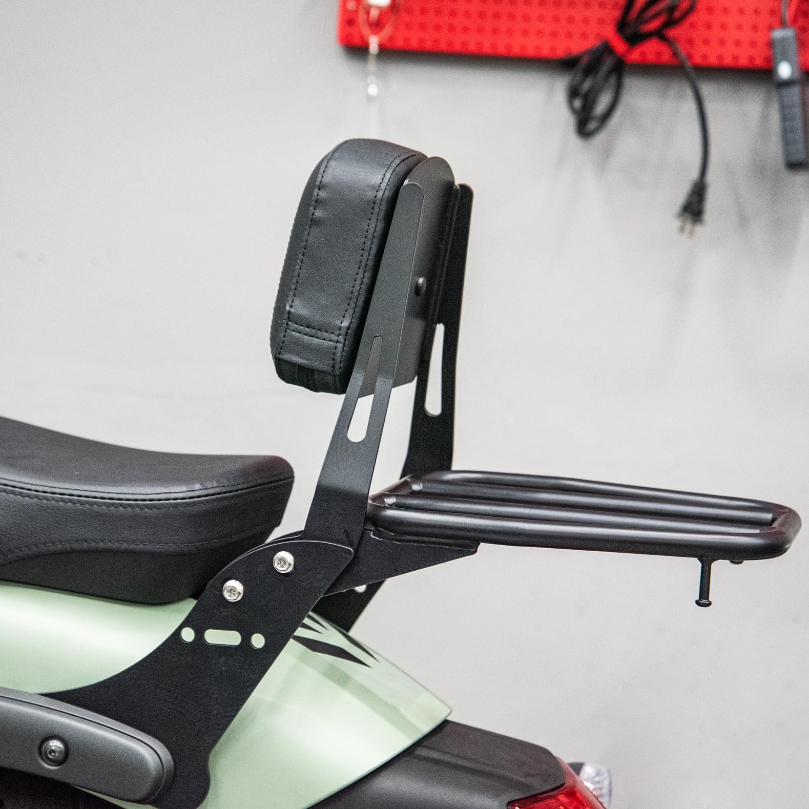 Porte-bagages arrière de moto Sissy Bar pour VN650 Vulcan S 650 S650 2015 2016 2017 2018 2019 2020 2021 2022 2023 2024 Noir Support d'étagère de siège solo