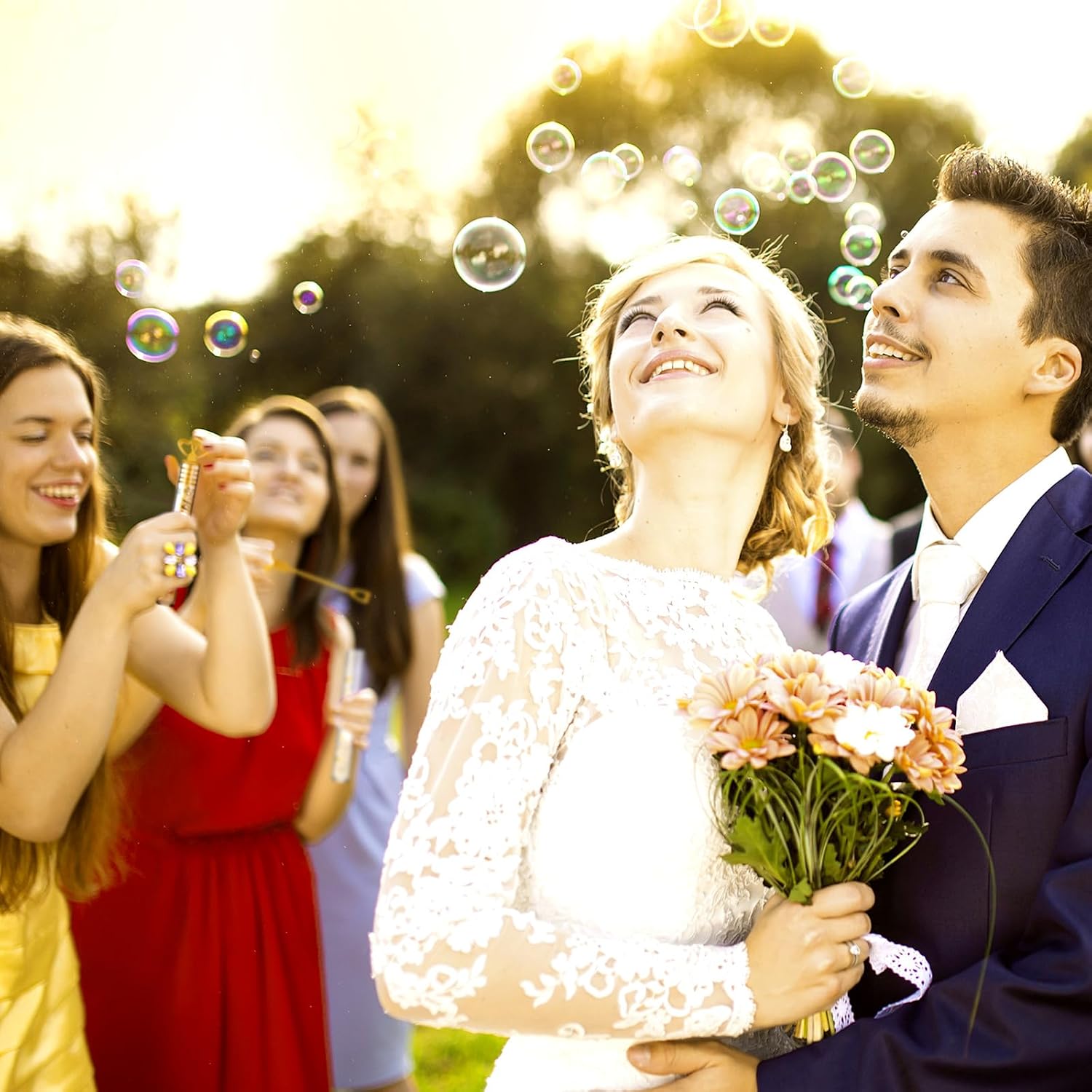 Shappy 100 Pcs Wedding Bubble Bulk Wedding Party Favors Bubble Wand for Guests Send Off for Bridal Shower Anniversaries Celebration Goody Bag Stuffers Filler(100 Pcs,Heart)