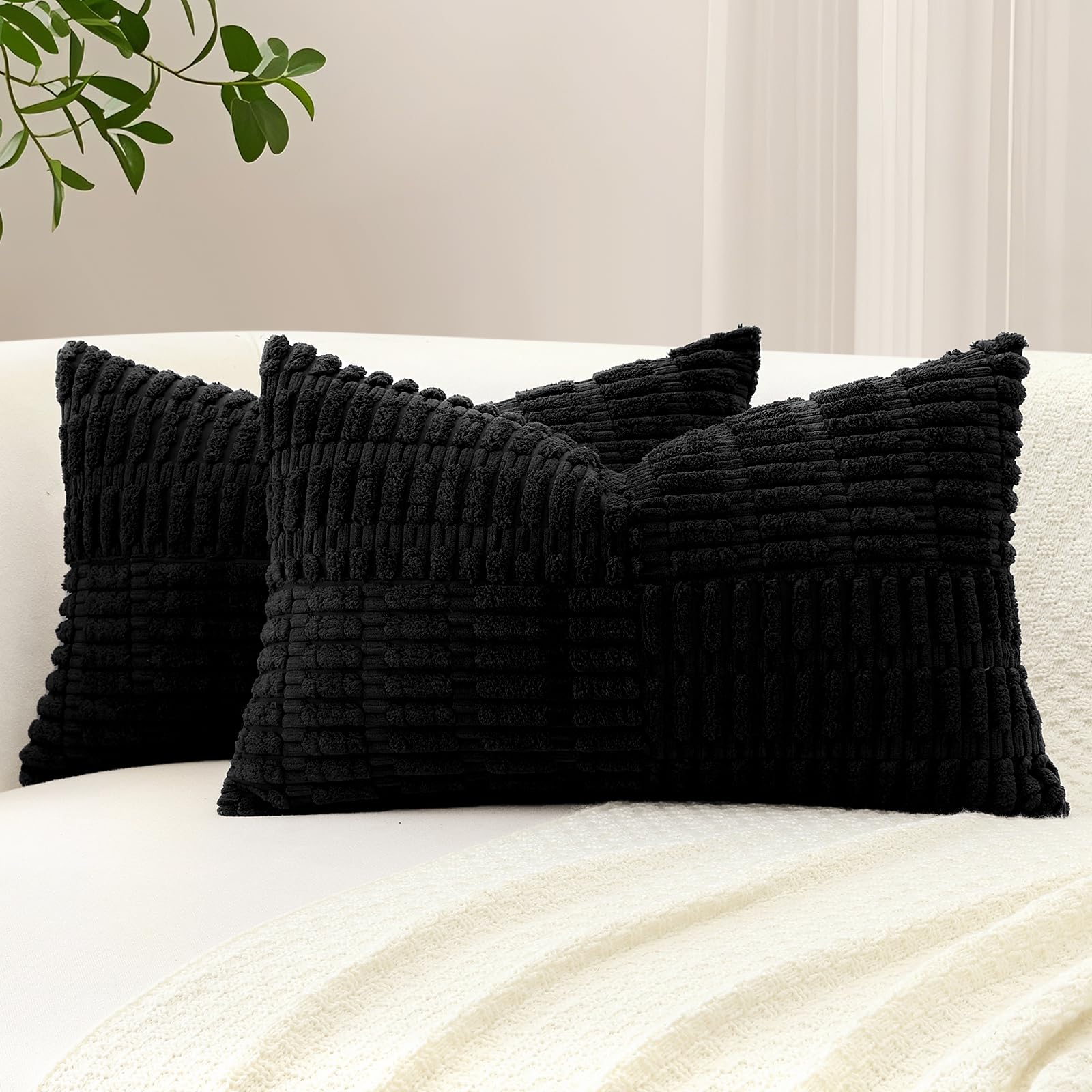Sungeek Set of 2 Decorative Cushion Covers 40 x 60cm Soft Corduroy Striped Cross Patchwork Textured Pillow Cases Boho Farmhouse Lumbar Throw Pillow Covers for Sofa Bed Patio 16x24 Inch, Black