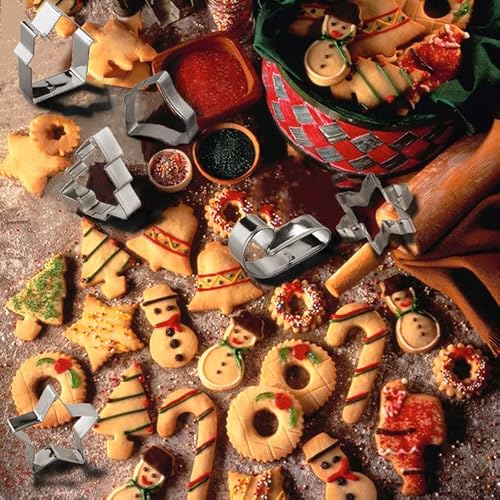 Christmas Cookie Cutters Set - Holiday Mini Cookie Cutter Set Of 10, Include: Gingerbread House, Snowflake, Christmas Tree, Gingerbread Girl, Heart, Star, Moon, Christmas Crutch, Bell, Boot #TOP5