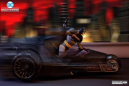 Vista 13 de McFarlane Toys DC Multiverse Death Metal Batcycle