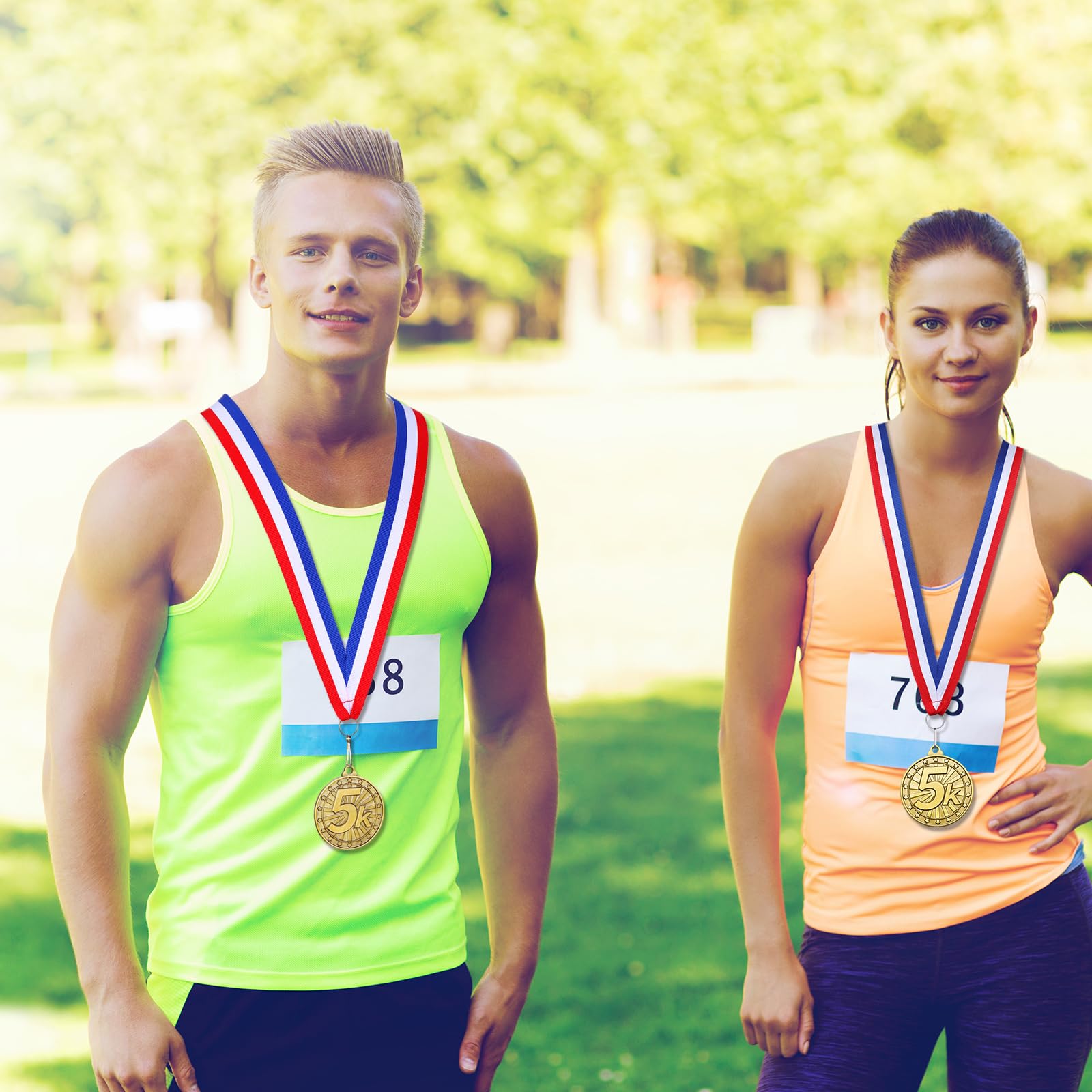 Remuuly 30/100 medallas de carreras de 5 K a granel de 2 pulgadas, premio de trofeo de oro de 5 K, medalla de trofeo para correr, premio para el primer lugar con cintas para el cuello, regalo para