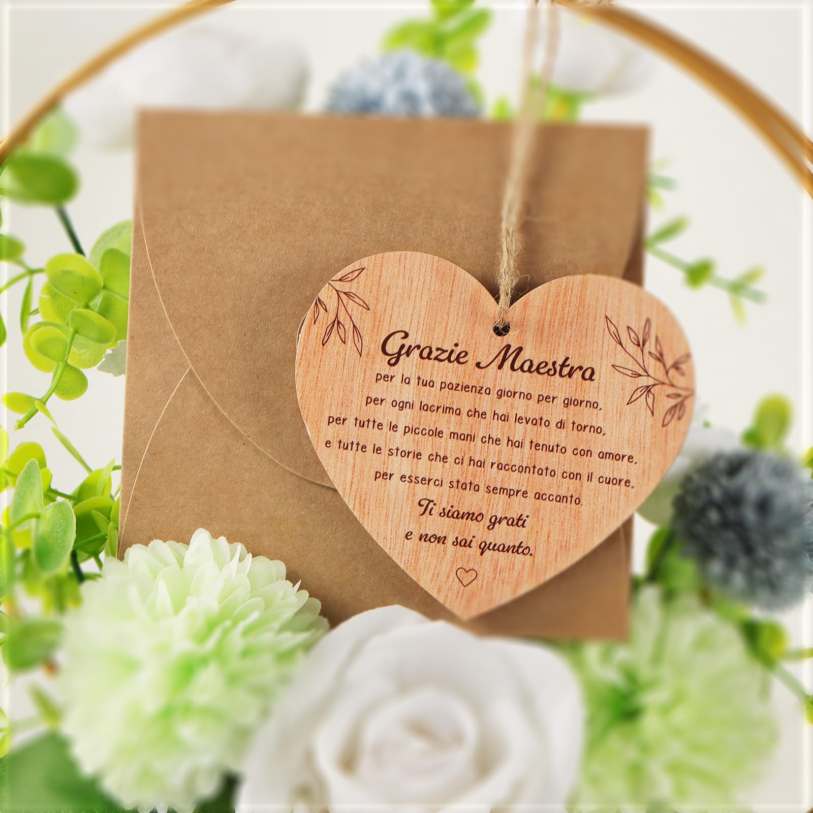 Regalo Insegnante Completo - Set Quaderno, Biglietto Legno, Portachiavi, Penna E Busta - Ideale Per Fine Anno, Laurea O Ringraziamento - copertina