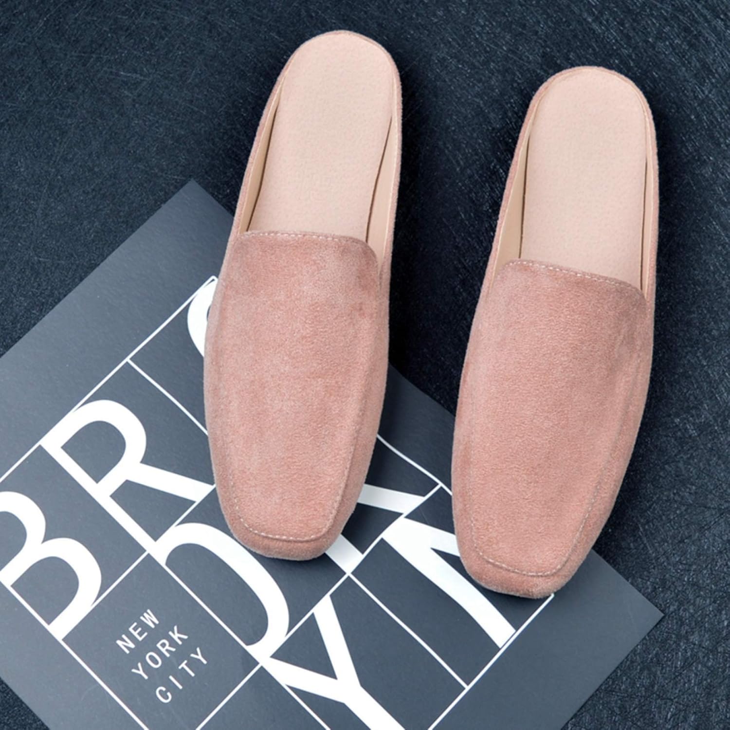 [VRGT] 大きいサイズ ミュール 黒 レディース フラットサンダル ぺたんこ ローヒール 走れる 大人 シンプル きれいめ サボ