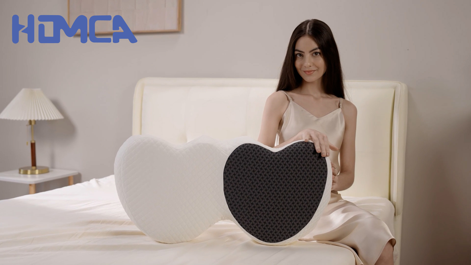 Amazon.com: HOMCA Memory Foam Couple Pillow for Cuddling with Arm