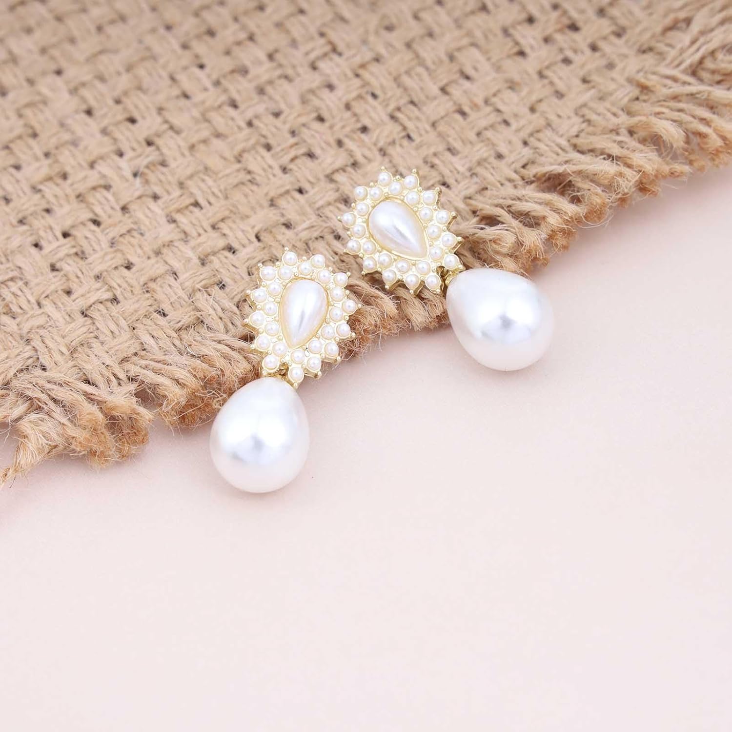 Andelaisi Boho Oval Pearl Earrings Vintage Pearl Dangle Earrings Gold Pearls Teardrop Earrings Waterdrop Pearls Bridal Earrings Jewelry for Women - Image 3