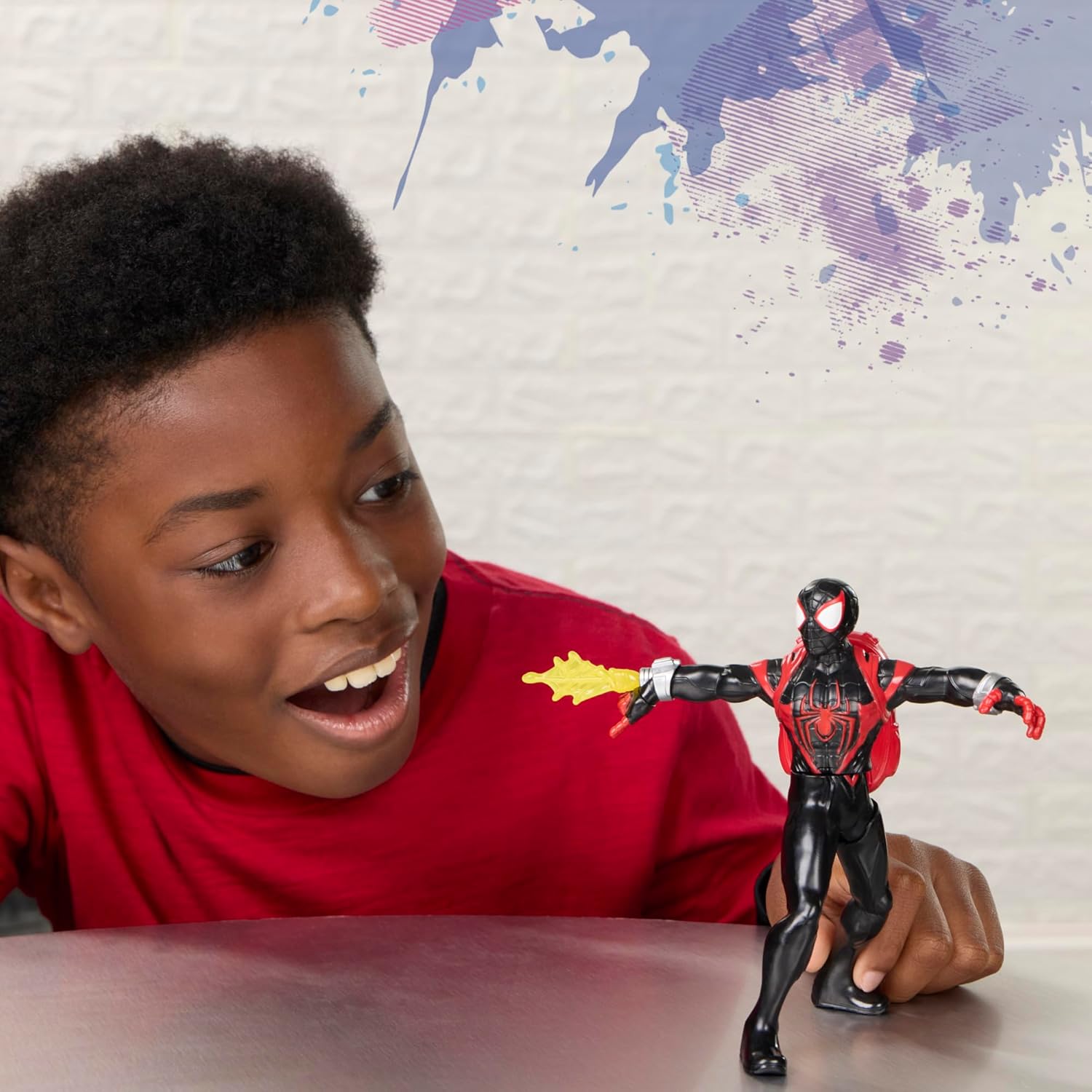 SPIDER-MAN Marvel Miles Morales Action FX, 6-Inch (15.2 CM) Electronic Action Figure with Sound Effects, Super Hero Toys for Kids, Ages 4+