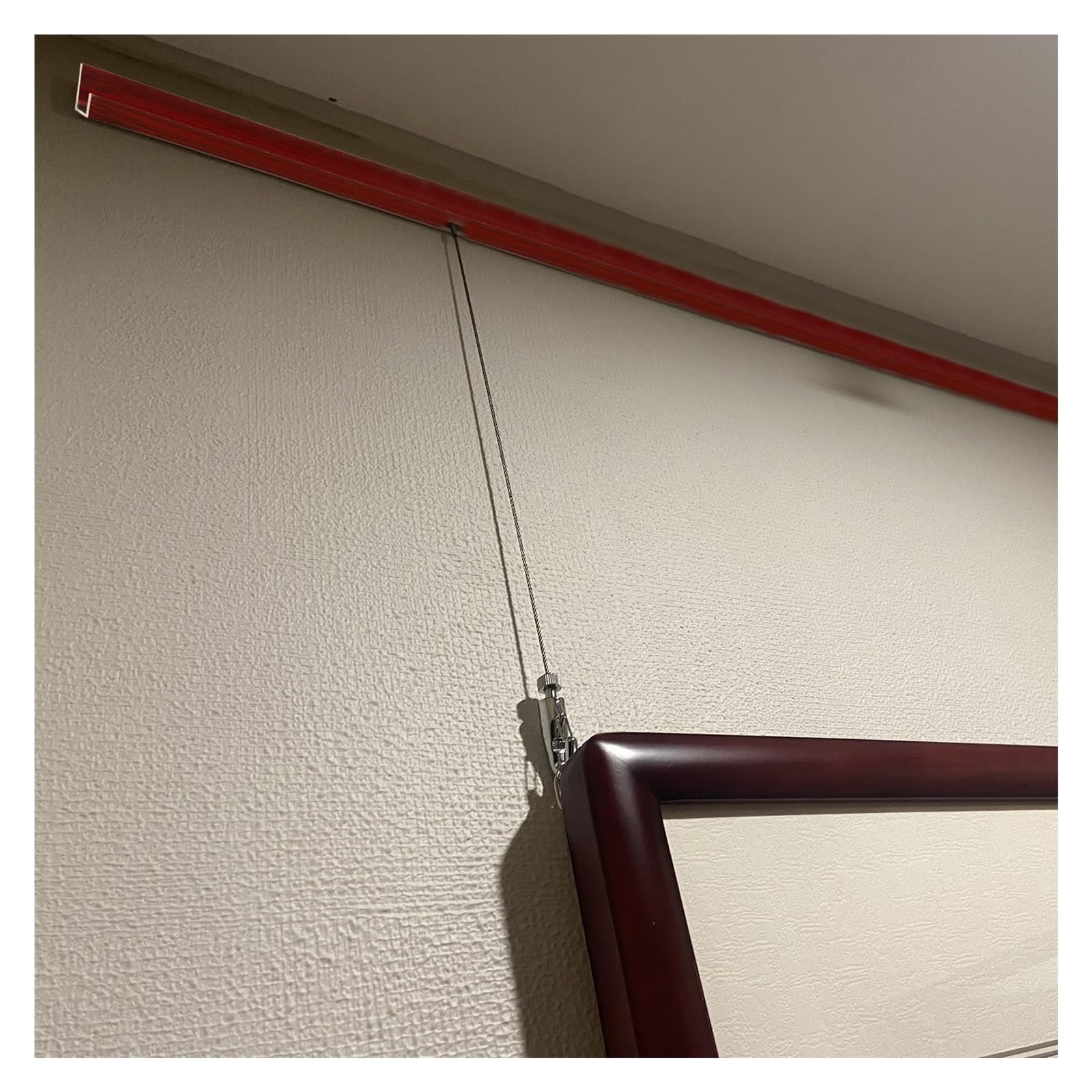 Kit de sistema colgante con riel de aluminio, cables de acero y ganchos ajustables para oficina y exhibición de obras de arte