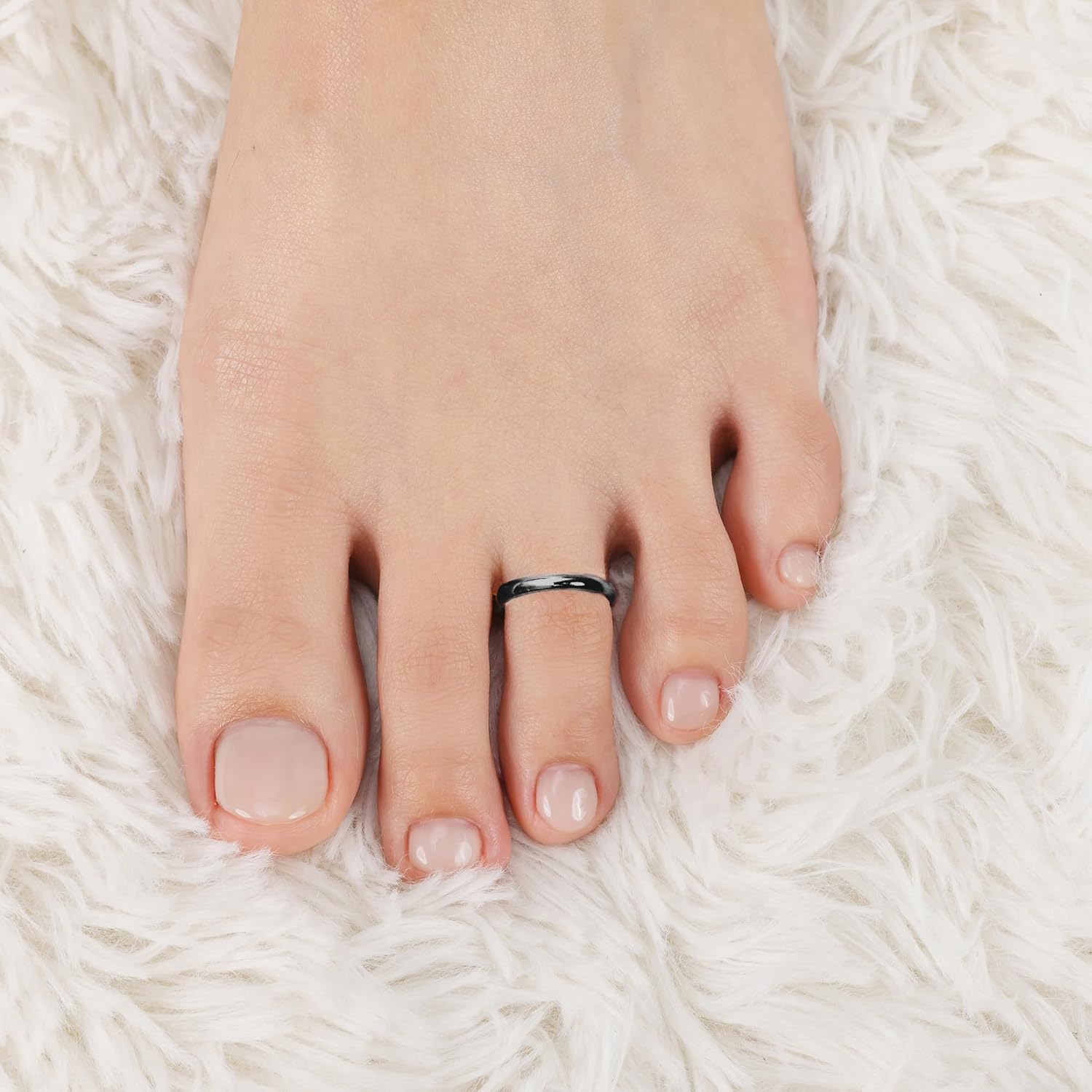 Hoops & Loops 925 Sterling Silver Open Toe Ring for Women & Men, Minimalist Adjustable Band, Tarnish Resistant, Hypoallergenic, Black