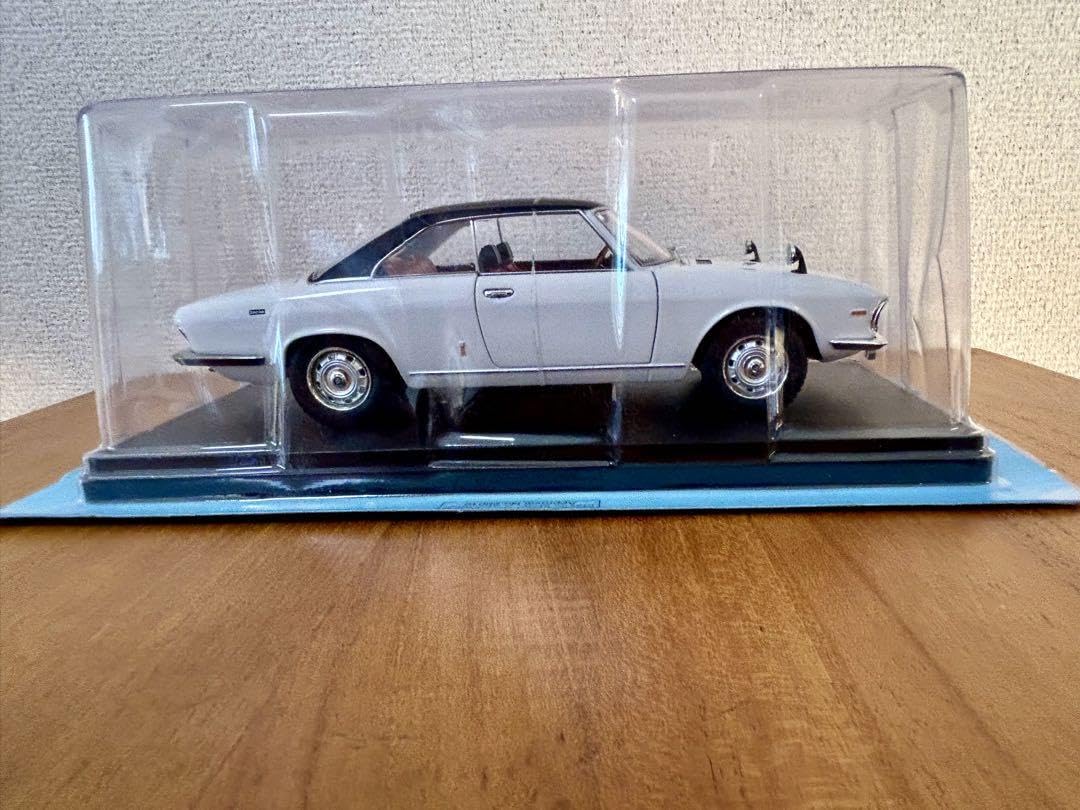 新品未開封国産名車コレクションマツダルーチェロータリークーペ 1/24 新品未開封国産名車コレクションマツダルーチェロータリークーペ