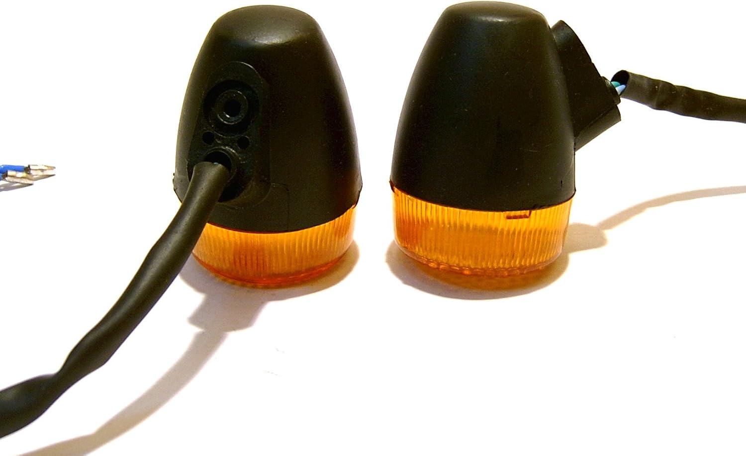 PAIR OF FRONT BLINKER/TURN SIGNAL WITH ORANGE LENS CHINESE SCOOTER MOPED ATV ETC. GY6 4 STROKE TAOTAO PEACE SUNNY JONWAY ROKETA JMSTAR ZNEN SUNL VIP BMS JCL TANK KAZUMA BAJA BENZHOU ETC