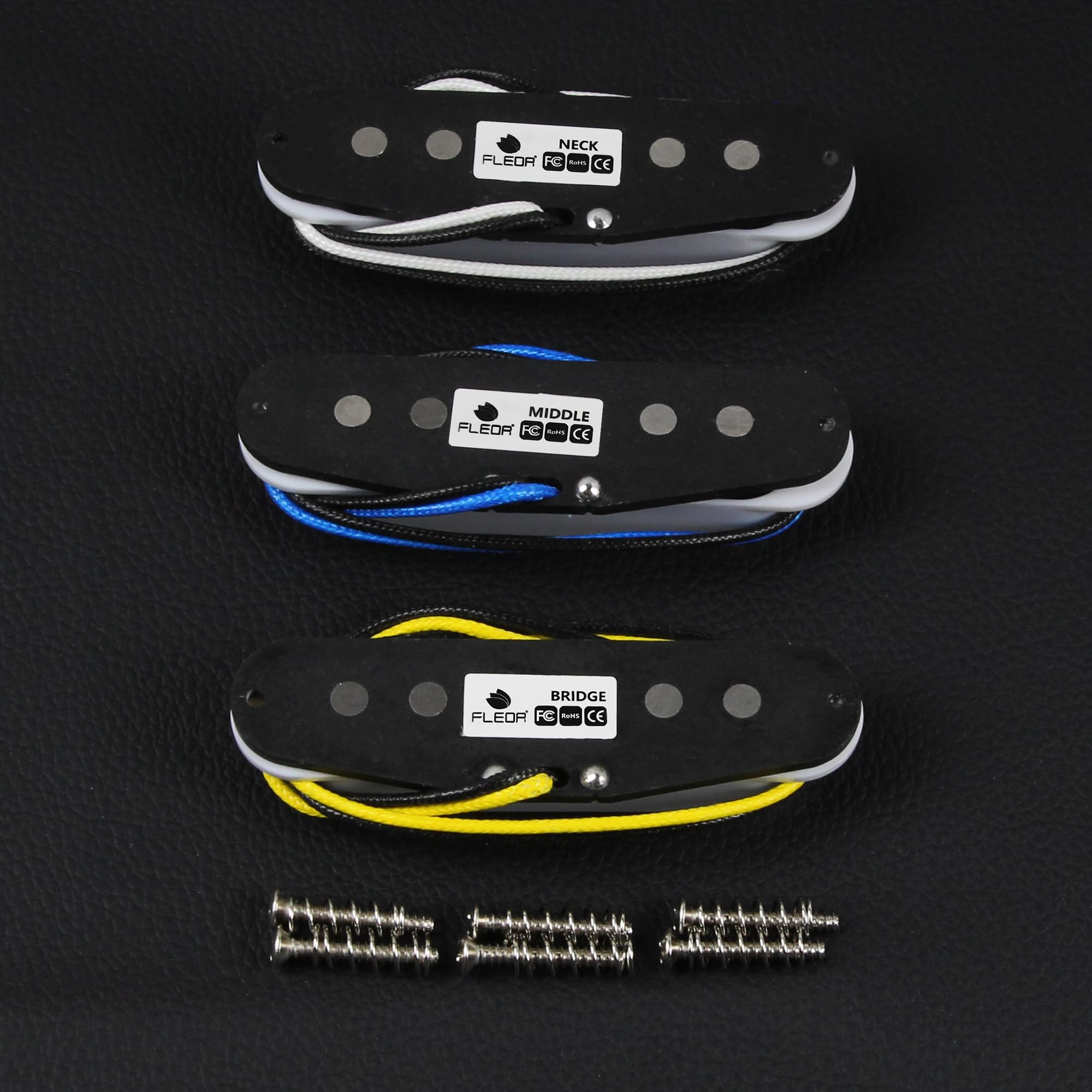FLEOR bobina singola Pickup ST Alnico 5 Pickup al manico/centrale/ponte della chitarra sfalsati per SQ ST Sostituzione pickup, bianco