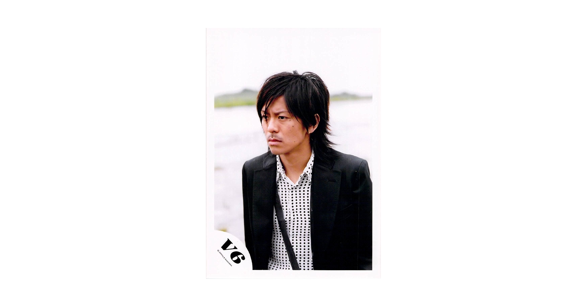 Amazon.co.jp: V6・【公式写真】・森田剛・ジャニーズ公式生写真