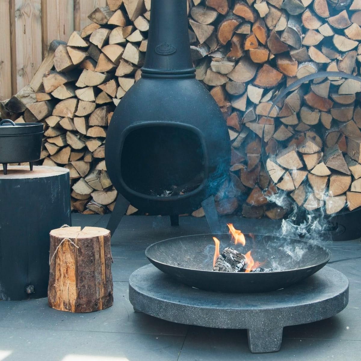 Esschert Design Terrassenofen, 150 cm L, schwarz, 53x53x144 cm, FF65