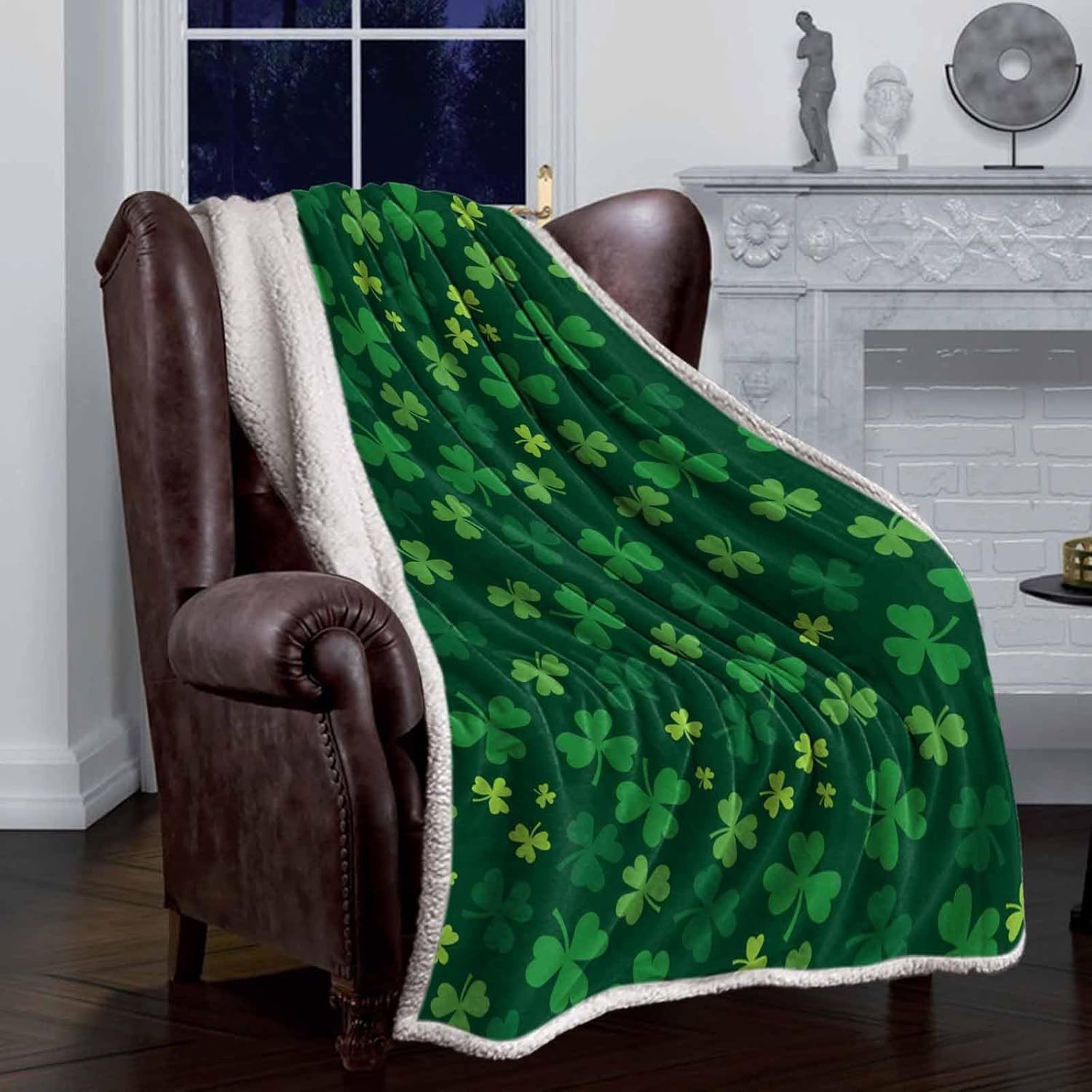 Sherpa Fleece Blanket,St. Patrick's Day Green Shamrocks Pattern Bed Blanket Soft Cozy Luxury Blanket 40"x50",Fuzzy Thick Reversible Super Warm Fluffy Plush Microfiber Throw Blanket for Couch - Image 2