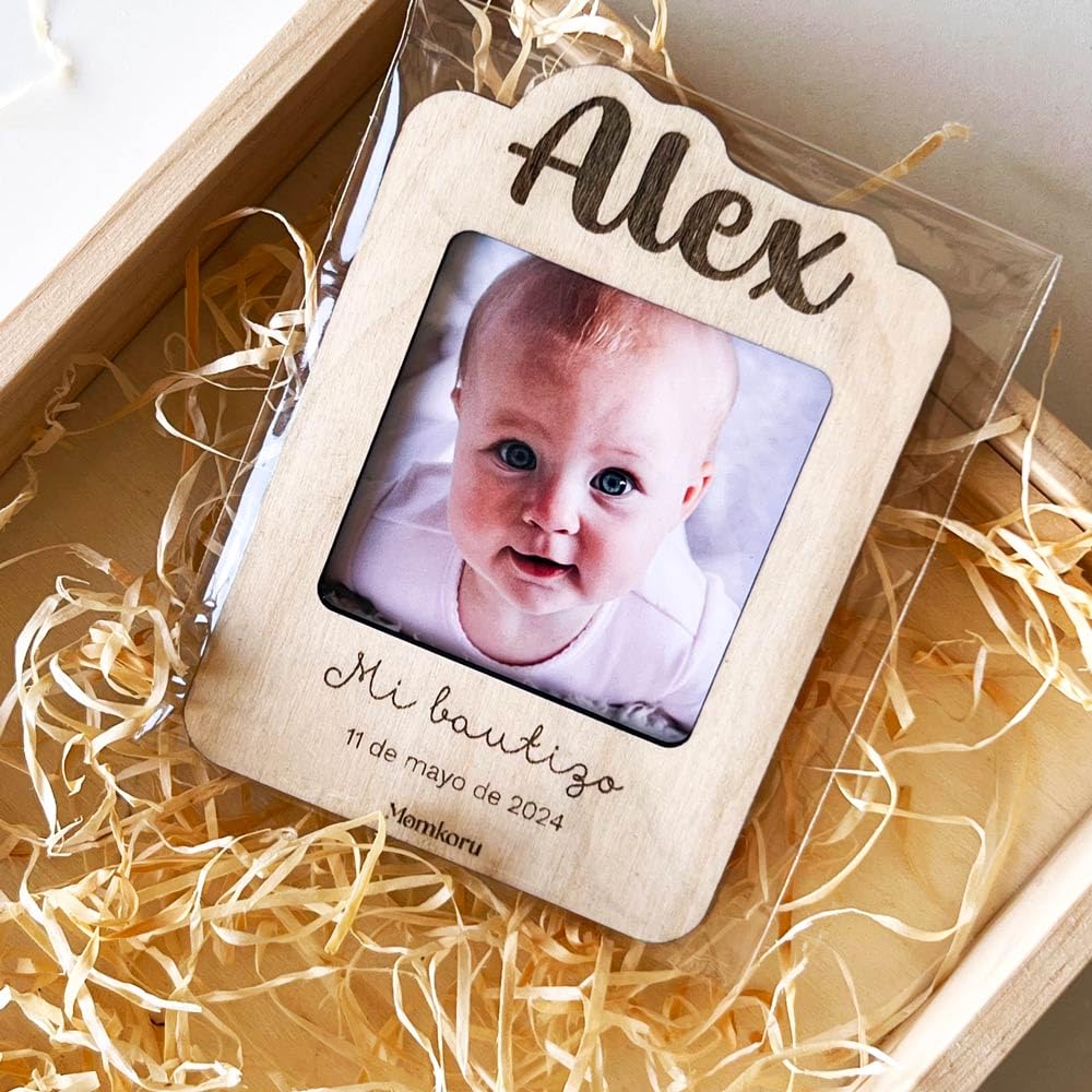Pack de 5 Portafotos Personalizados para Bautizo en Madera, Marcos de Fotos para Comunión y Celebraciones, Incluye Imanes y Fotos - Recuerdo para Invitados