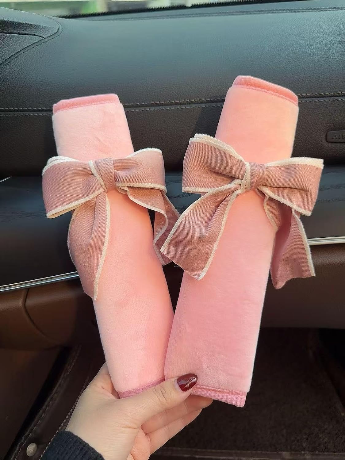 2pcs Cute Bow Tie Soft Plush Protector Shoulder Pad Styling Car Accessories Pink Princess Bow Decor Car Seat Belt Cover Gift for Sister's mom Teacher