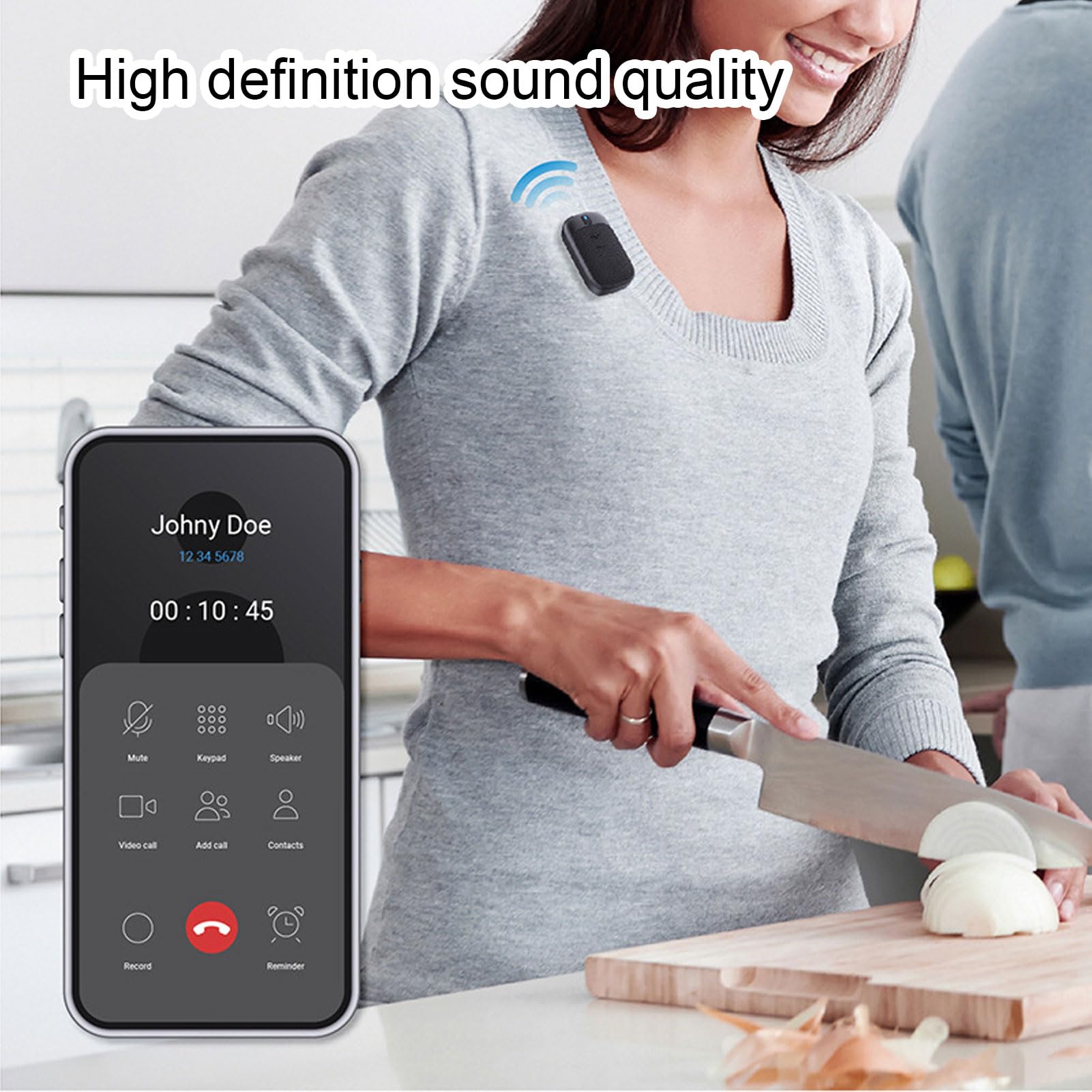PUSOKEI Altoparlante Bluetooth Indossabile, Piccolo Altoparlante Personale Portatile con Clip con Magnetico, Impermeabile IP65, Microfono Integrato, Chiamate in Vivavoce