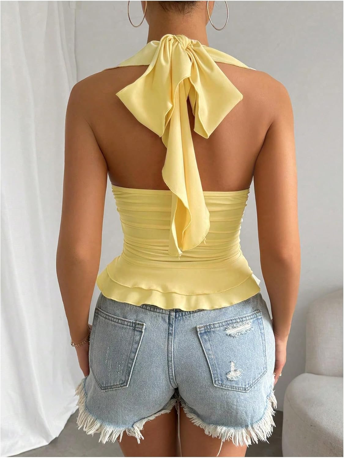 SOLY HUX Women's Ruffle Trim Deep V Halter Top Y2k Going Out Sleeveless Slim Fit Tank Shirts - Image 3