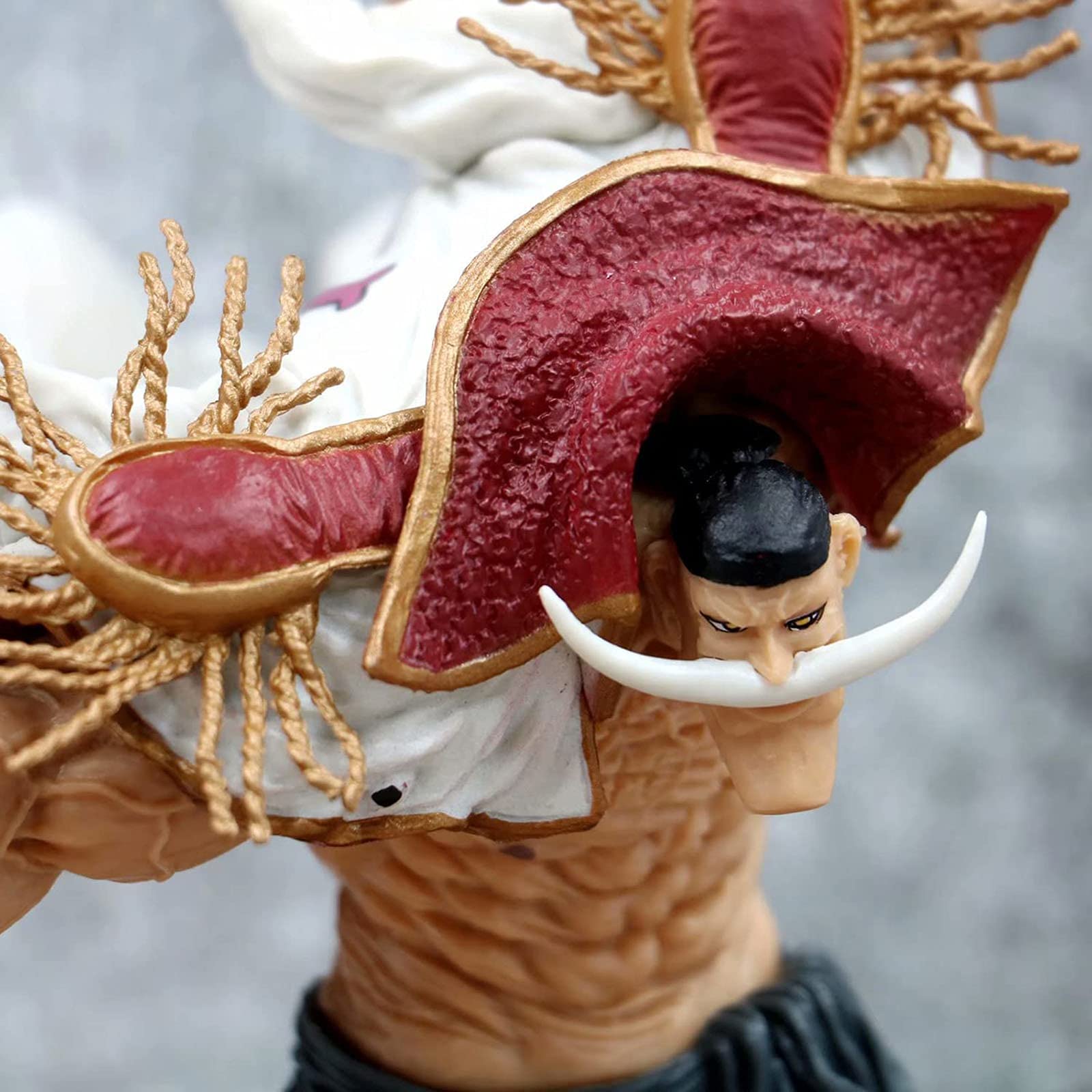 Amazon.co.jp: アニメワンピースアクションフィギュア白ひげ25cm