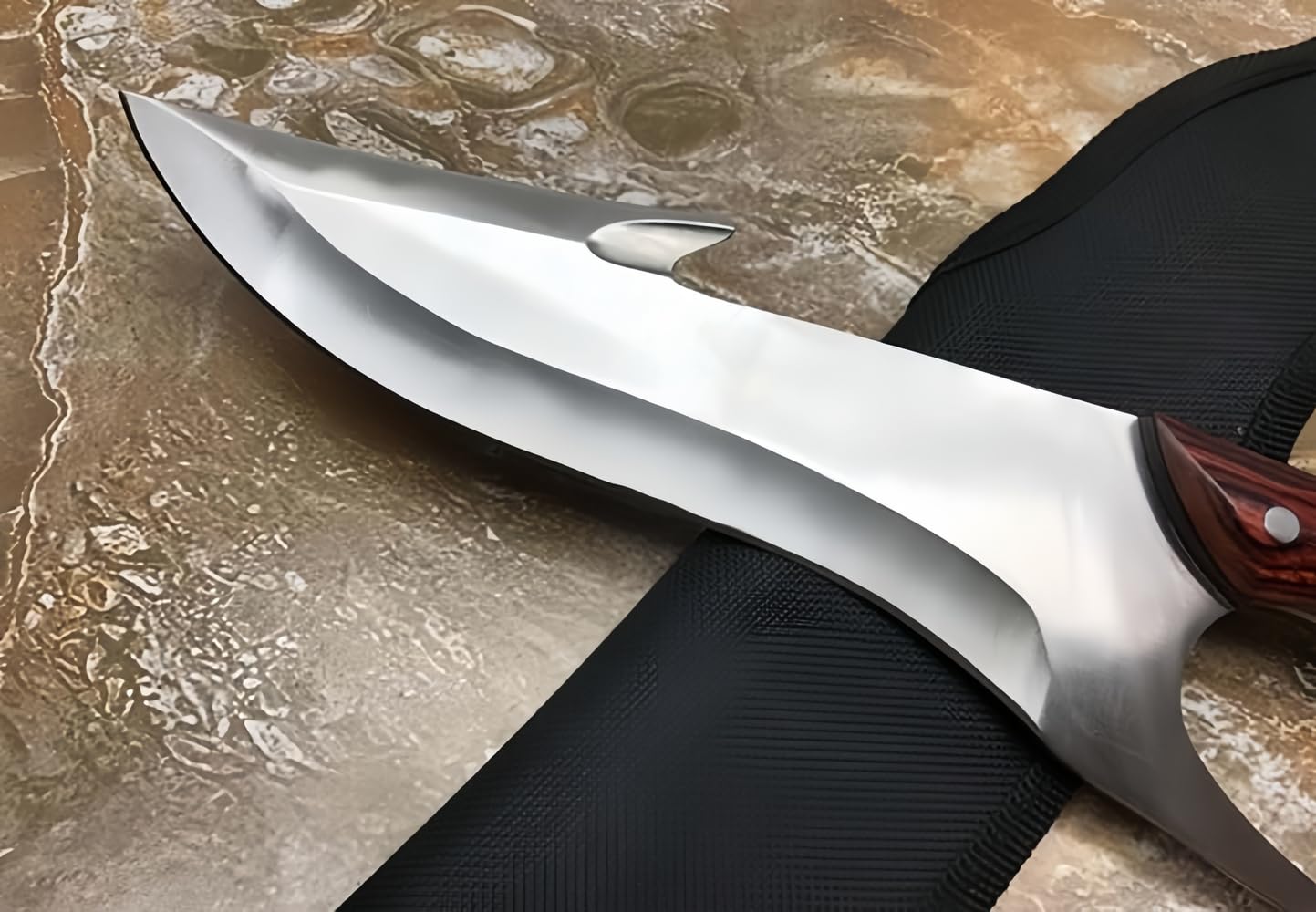 FARDEER Knife Cuchillo de Herramienta para Acampar al Aire Libre K917 Hoja forjada con precisión de, Herramienta de Camping para Pesca, Caza, Actividad Deportiva
