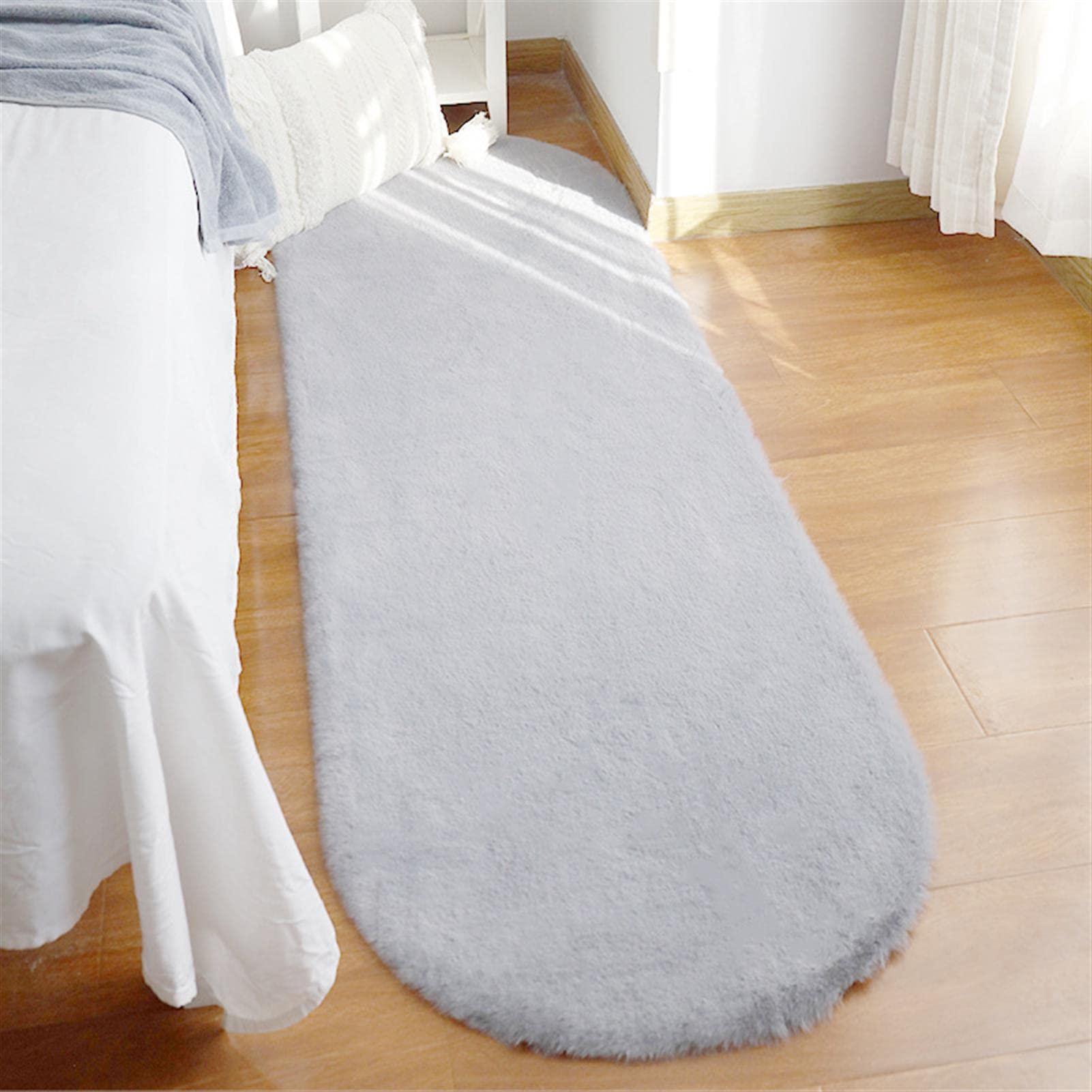 Guetto Grey Fluffy Rug, Faux Rabbit Fur Fluffy Rug Anti-Slip Carpet, Soft Shaggy Rug, Faux Fur Bed Rug, Sofa Mat For Bedroom, Living Room, Natural Faux Rabbit Fur Rug,Gray,60X120cm(23X47in)