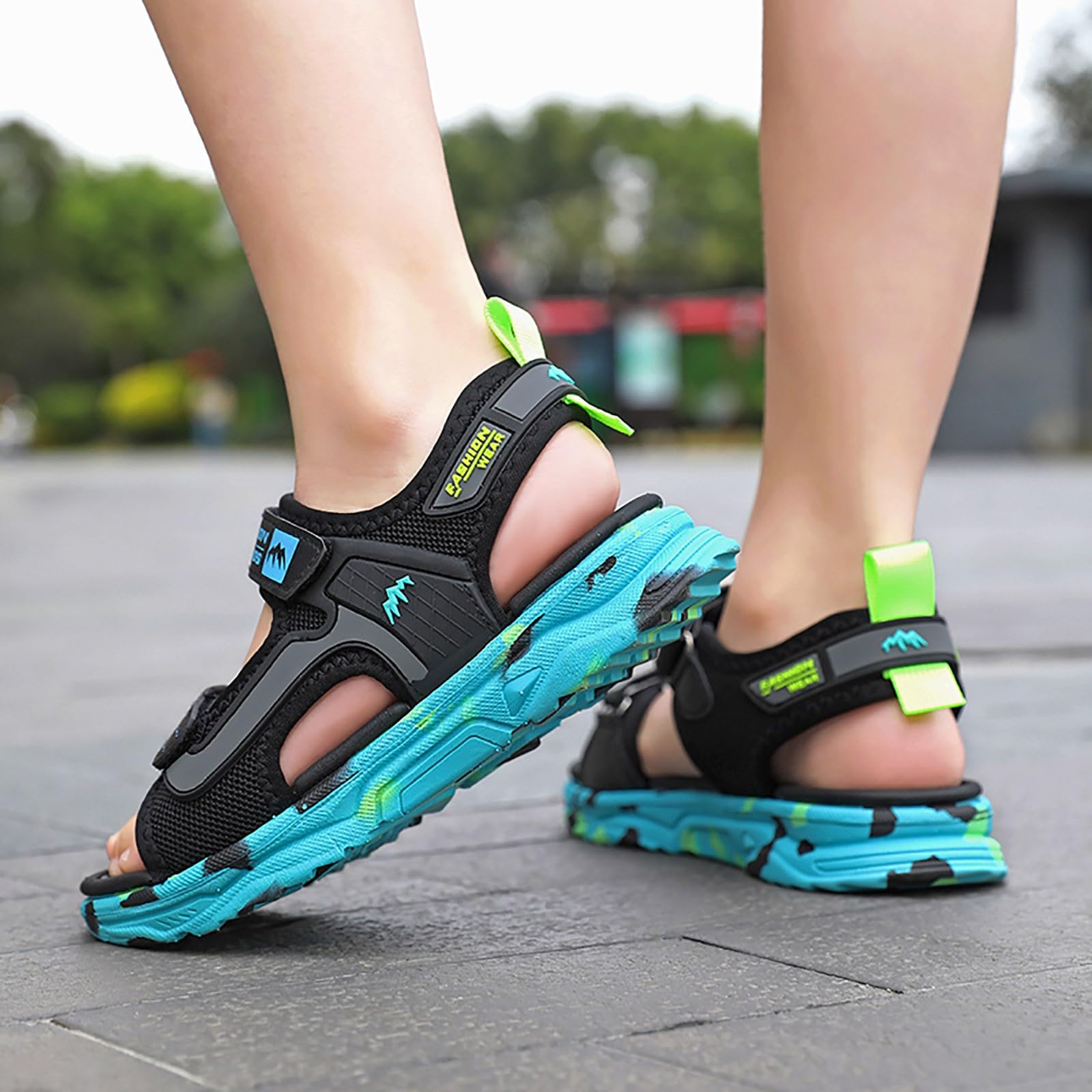 Sandalen für Jungen Kinder Sommer Strand Sandaletten Outdoor Sportsandalen Leicht Sommerschuhe Bequem Barfußsandalen Weiche Sohle Lässige Kindersandalen Wandern Trekkingsandalen Badesandalen