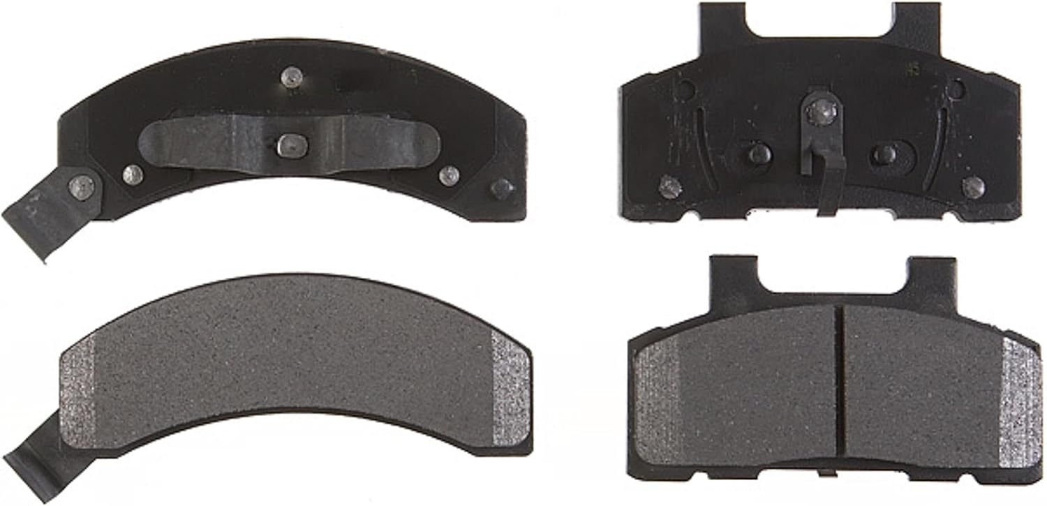 ACDelco Gold 17D215M (18028791) Semi-Metallic Front Disc Brake Pad Set