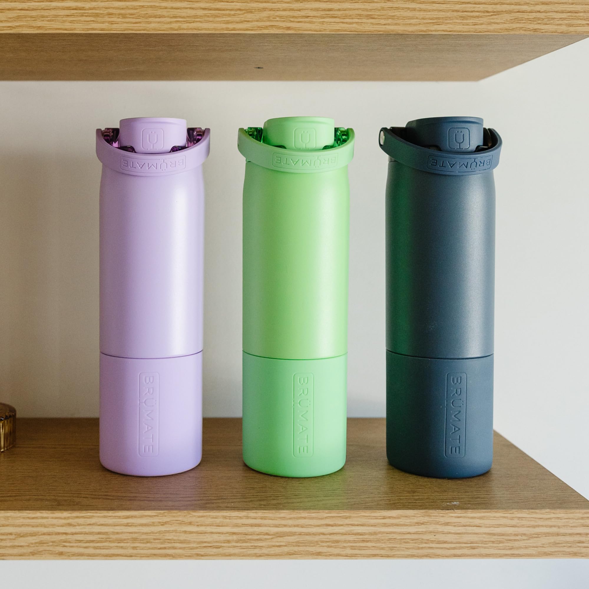 BrüMate Rise Wasserflasche mit 100% auslaufsicherem Silikon-Trinkhalm, isolierte Edelstahl-Wasserflasche, Becherhalterfreundlich, schneller Durchfluss, weicher Trink-Trinktülle aus Silikon, BPA-frei