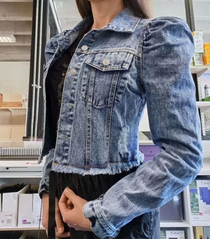 Nihsatin Women's Puff Sleeve Denim Jacket Pockets Front Button Down Crop Jean Coat - Image 7