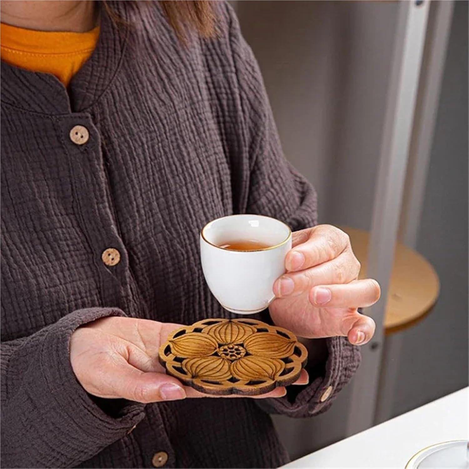 Wooden Coasters 10Pcs Drink Coasters Wooden Round Cup Mat Table Mat Tea Coffee Mug Placemat Home Decoration Kitchen Accessories(Color1)