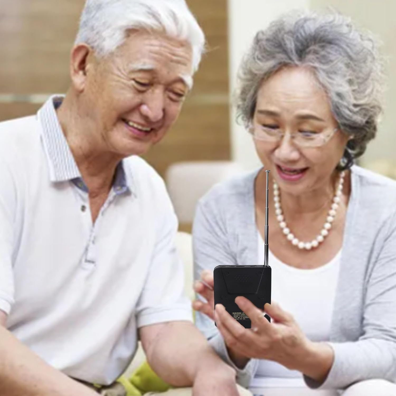 GOWENIC Portable Rechargeble DAB FM Radio, 1.44 Inch Color Display, with Bluetooth Speaker and Storage Card, for Listen to Music and Radio