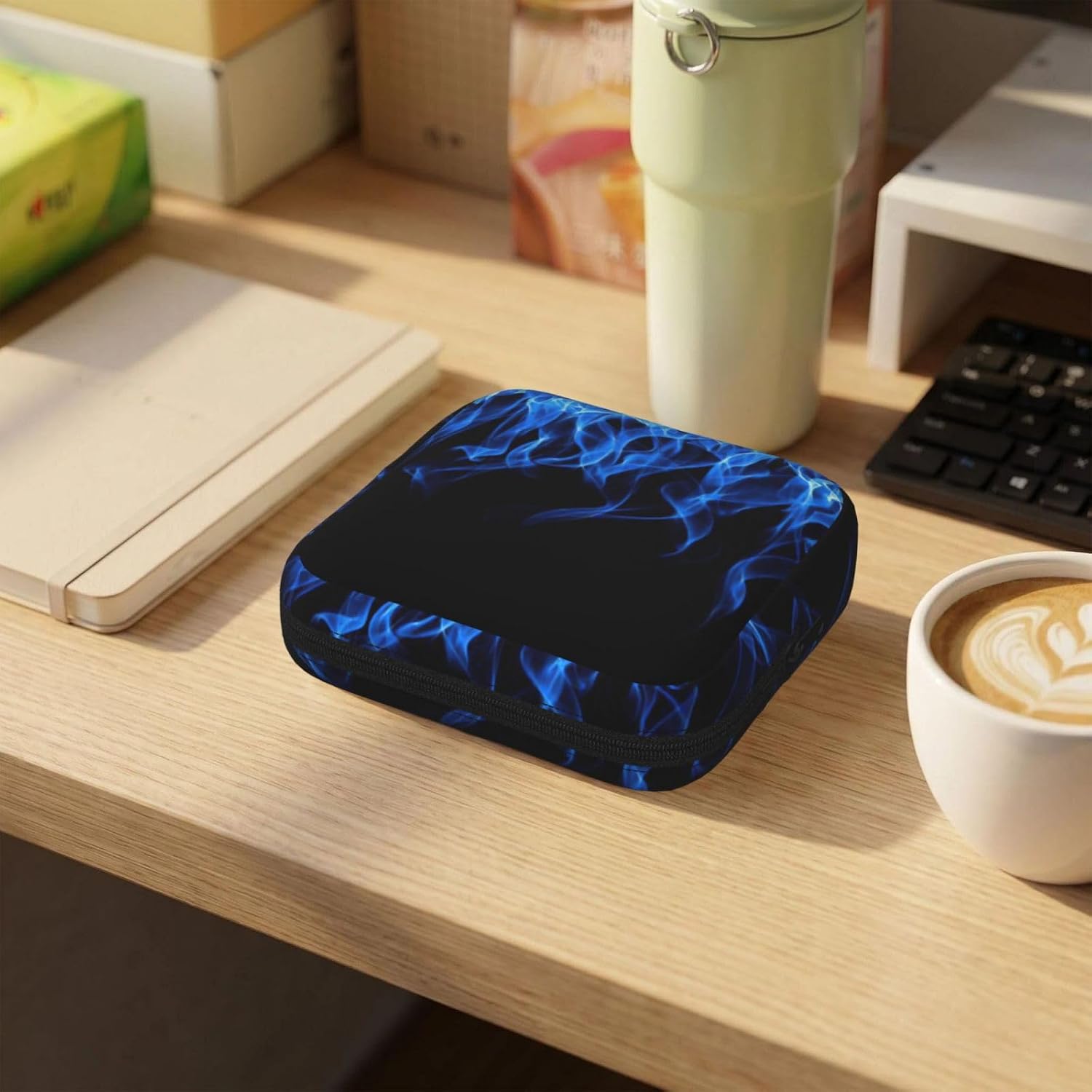 Blue Flame Print Women Period Bag Sanitary Pouch Portable Pad Pouch Tampon Holder Small Zipper Pouch Storage Bag