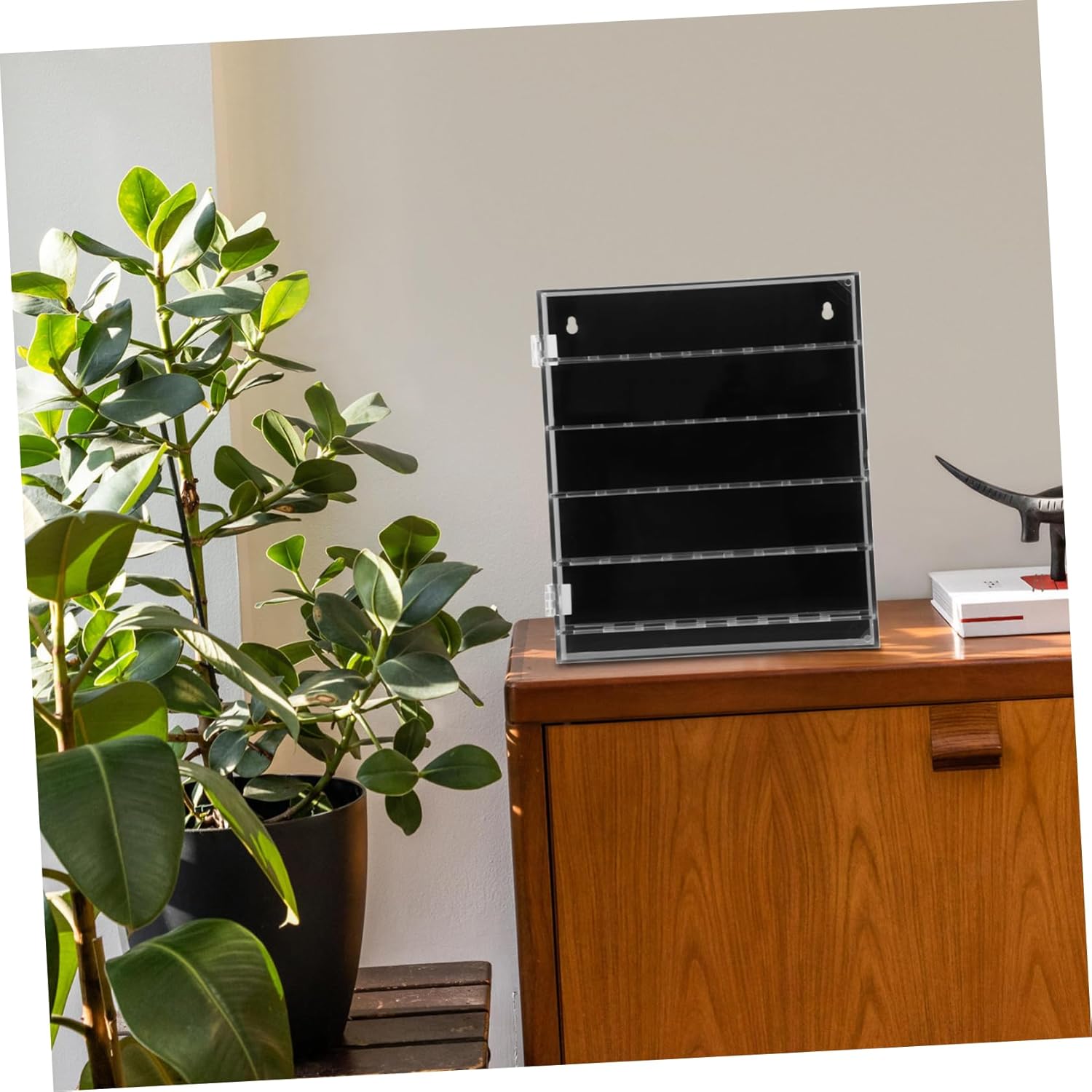 Wall Mounted Coin Display Case Versatile Acrylic Holder for Badges Sports Medals Challenge Coins Space-Saving Design for Home Office