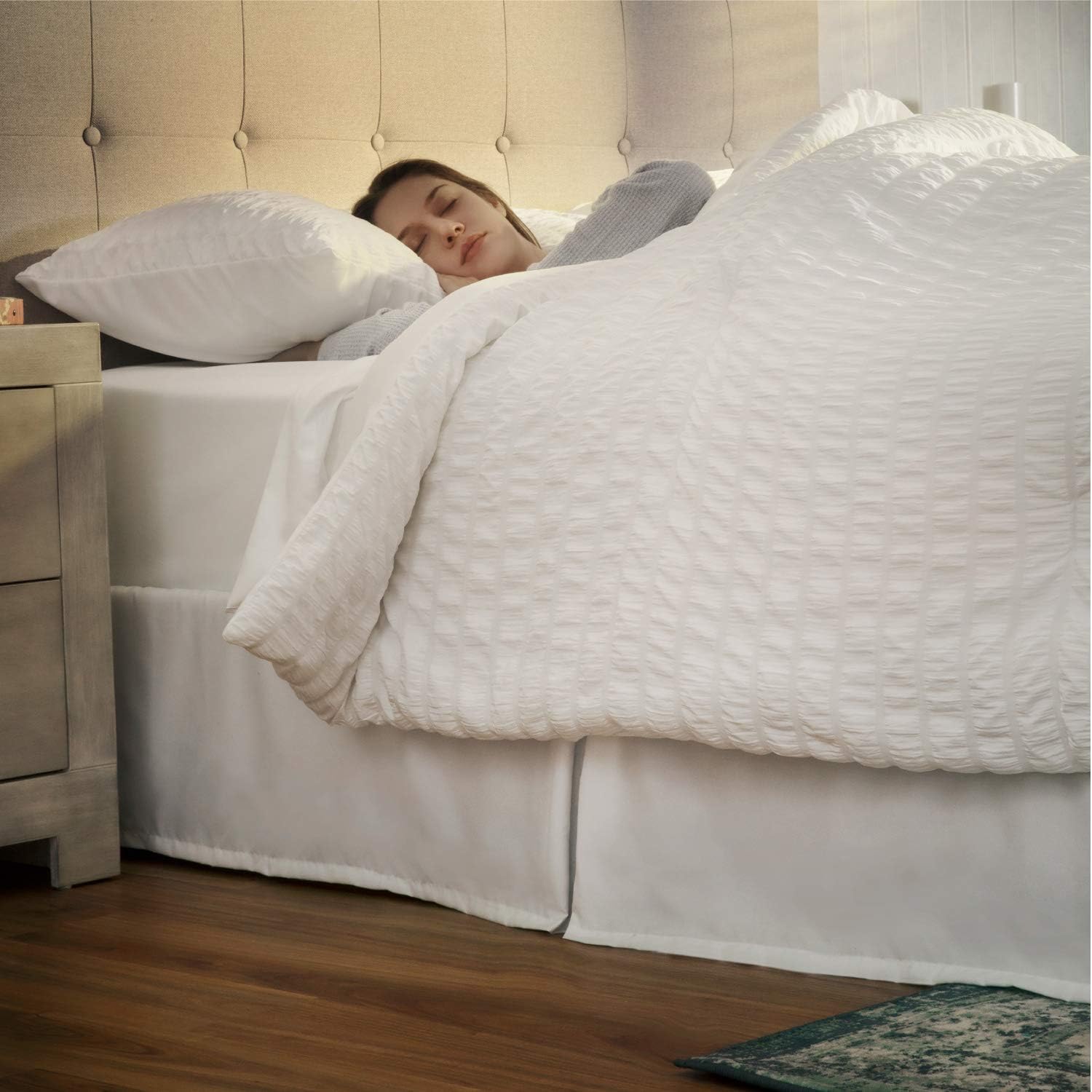 Bedsure Bed in A Bag King Comforter Set 8 Pieces, Soft Microfiber Seersucker Bedding Sets (2 Pillowcases, 2 Pillow Shams, 1 Comforter, 1 Flat Sheet, 1 Fitted Sheet, 1 Bed Skirt), White