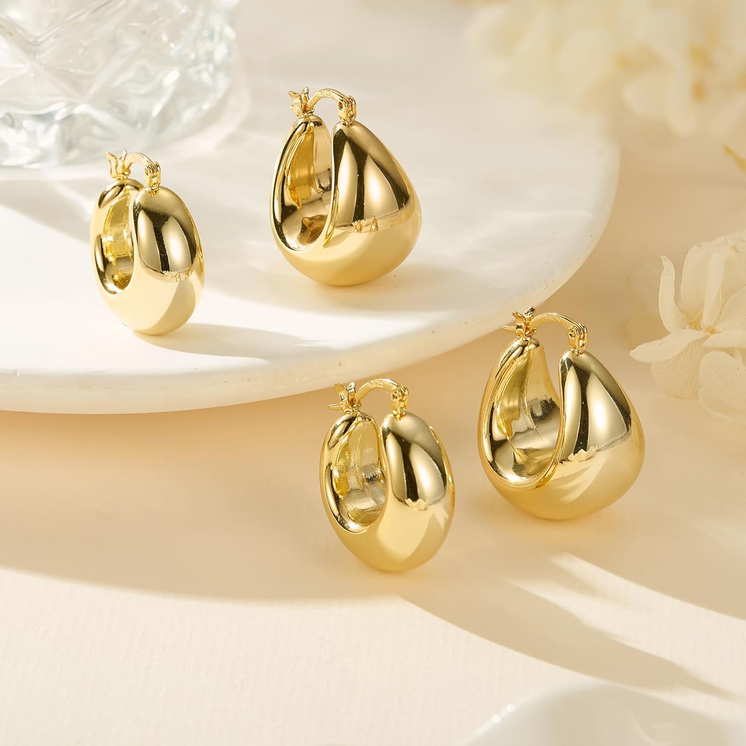 OOOPEL Gold Hoop Earrings for Women,925 Sterling Silver Chunky Hoop Earrings Hypoallergenic Lightweight 14K Gold Plated Thick Gold Hoops for Women 22mm 26mm - Image 6