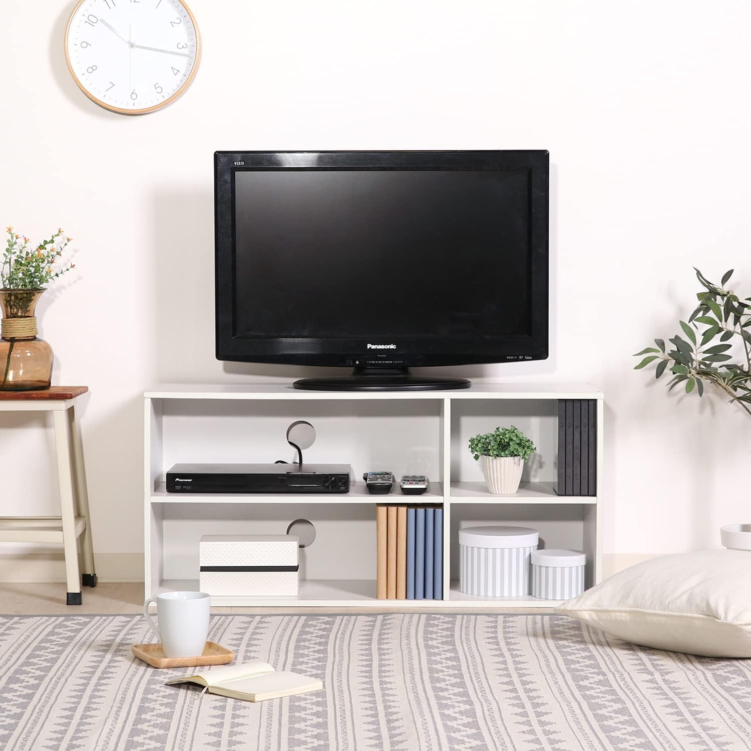 Fuji Boeki 96599 TV Stand, Low Board, Type 32, Width 35.0 inches (89 cm), White, Easy Assembly